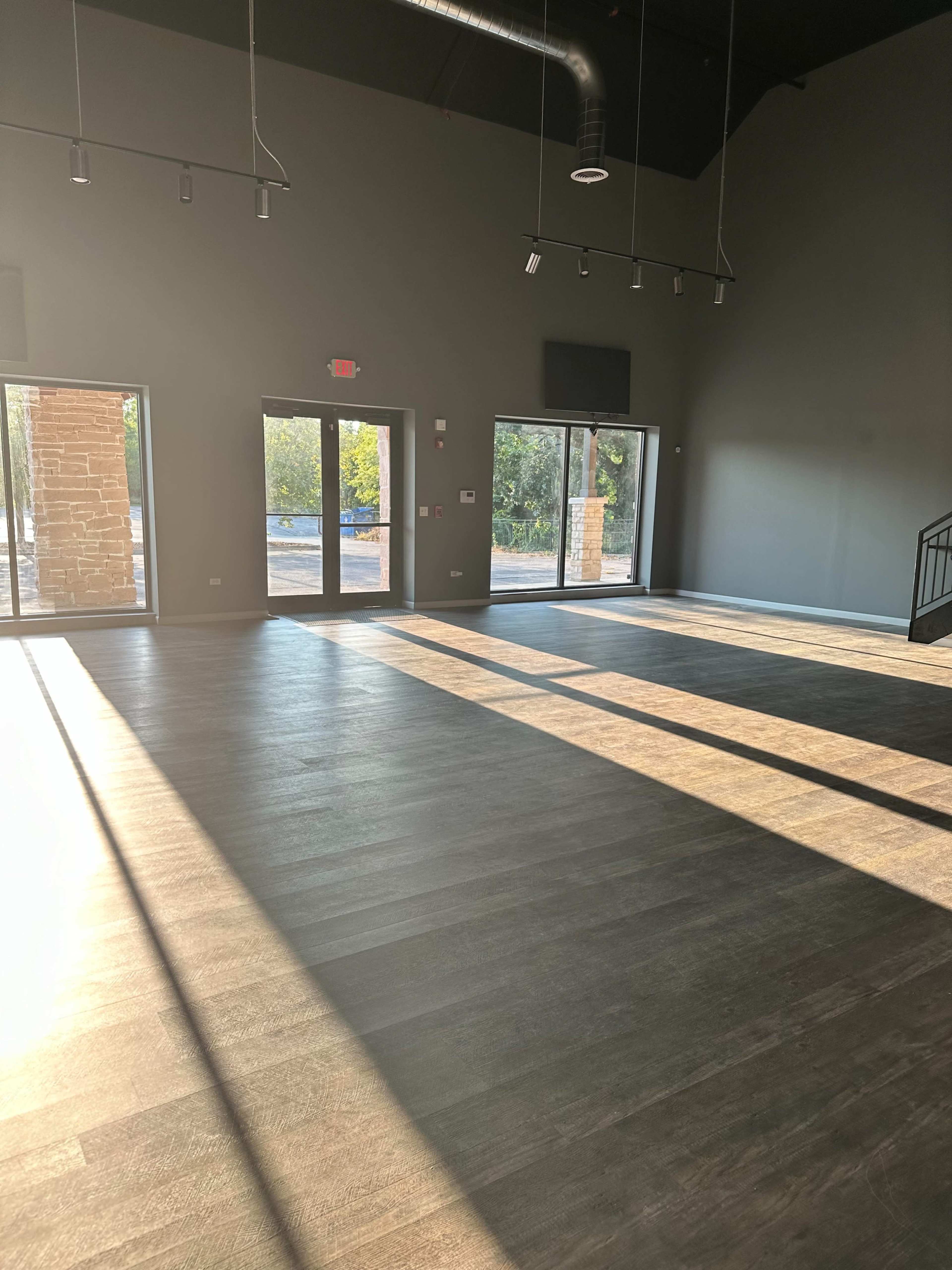 Loft Style Studio Image in Du Page Township, Bolingbrook, IL