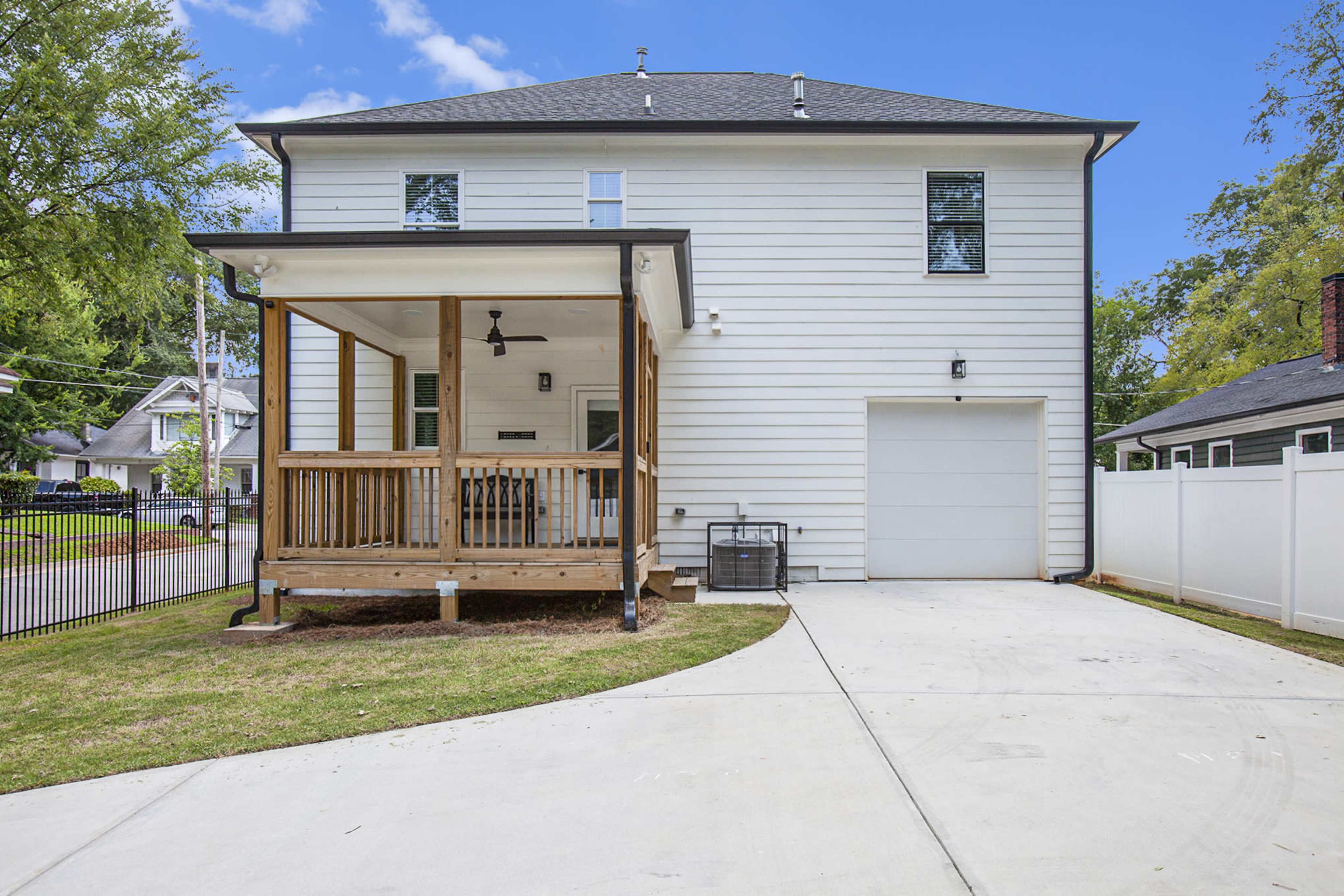 The Heights Compound - & Near Mercedes Benz Stadium Image in Ashview Heights, Atlanta, GA
