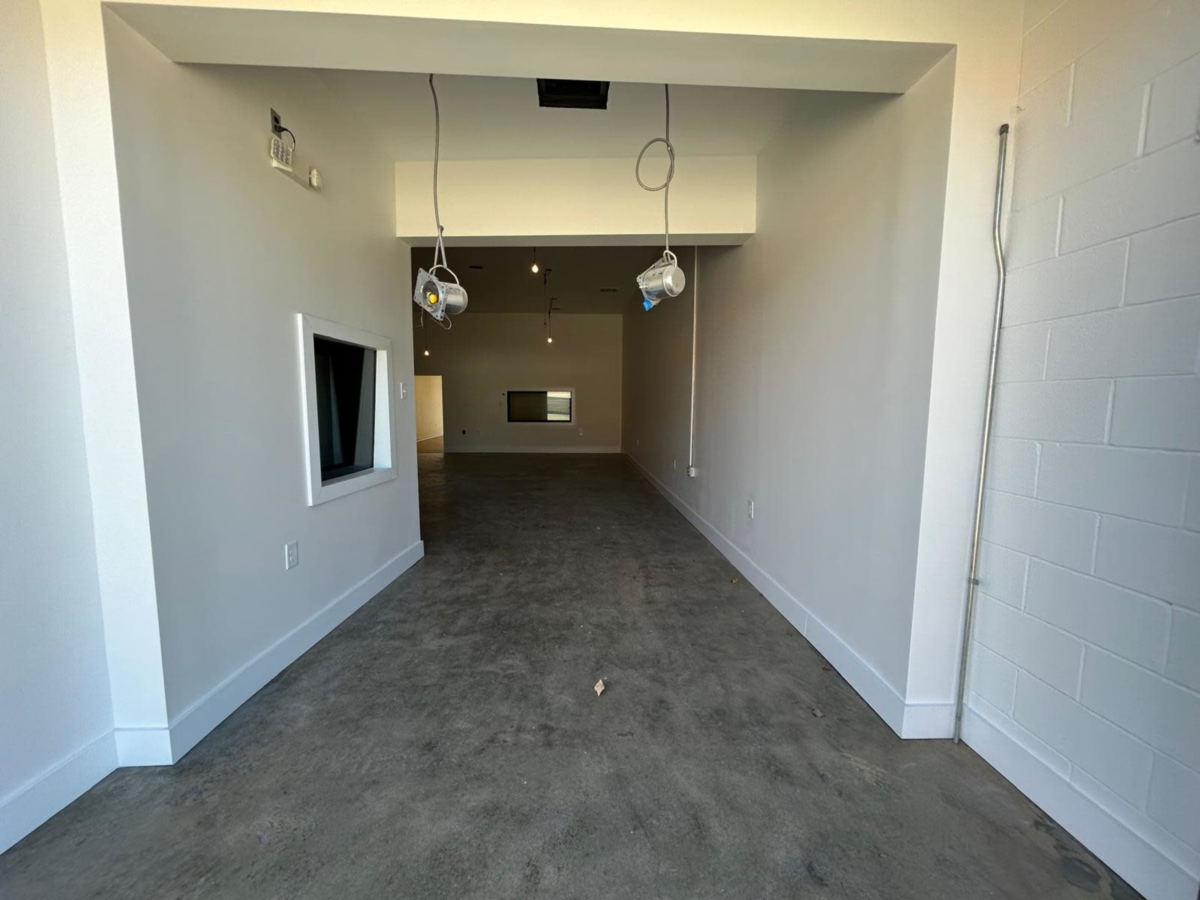 Modern Industrial Flex Suite — Office, Kitchen, 2 Baths + Quiet Climate-Controlled Warehouse Image in Oakdale South, Charlotte, NC