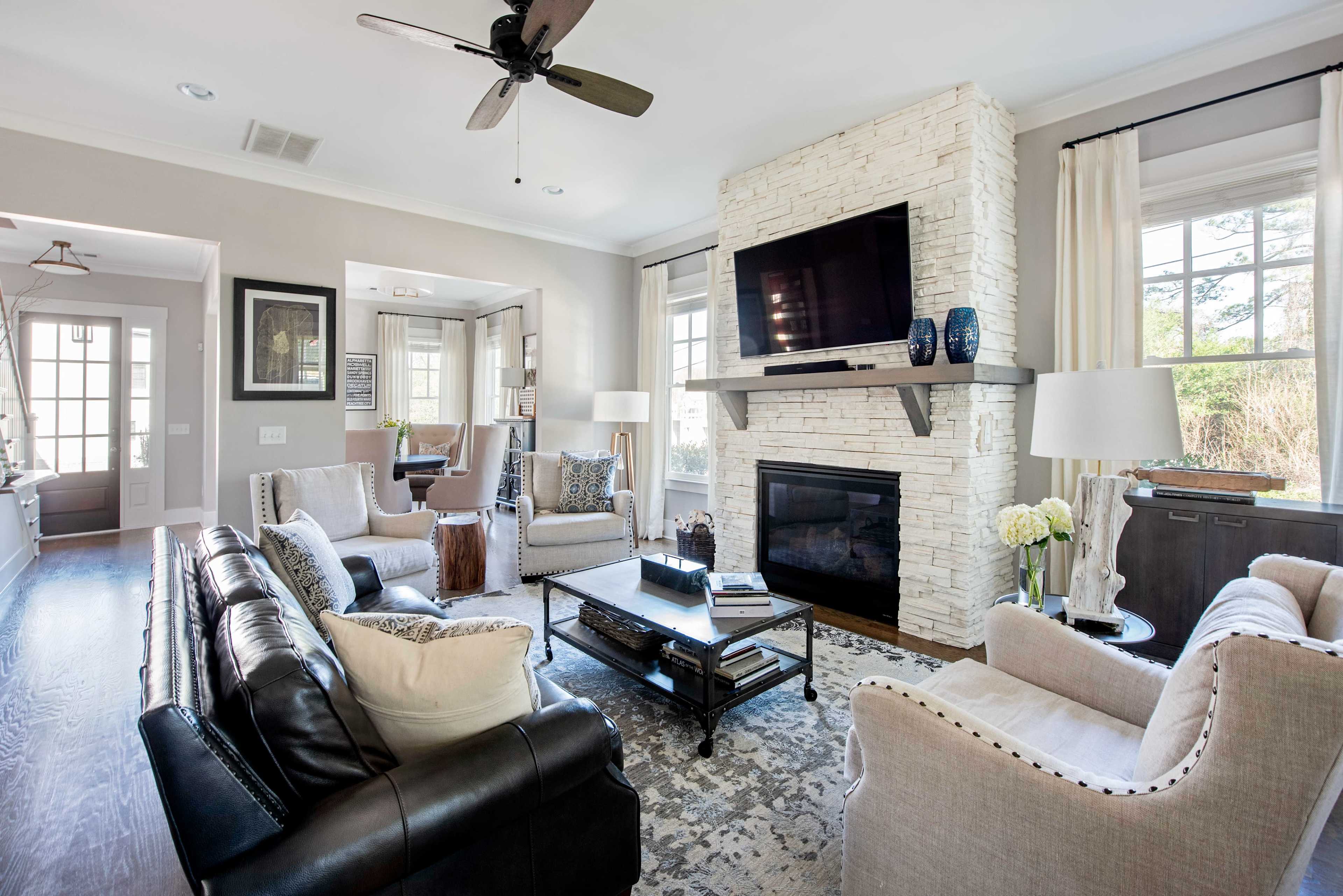 Jungle Bougie-Designer Sanctuary w/ Tropical Flair Image in Blandtown, Atlanta, GA
