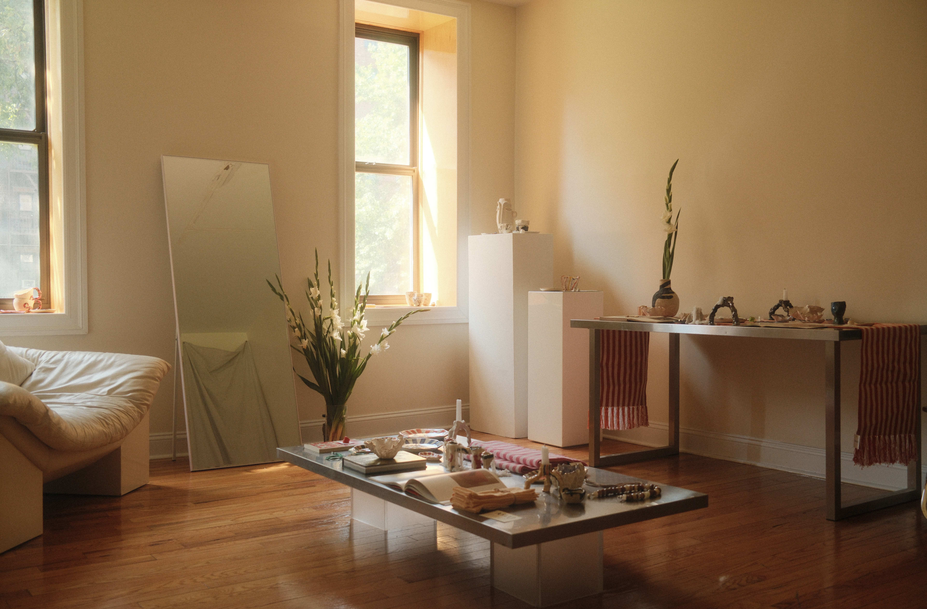 Serene Brooklyn Photo Studio with Natural Light Image in Little Haiti, Brooklyn, NY