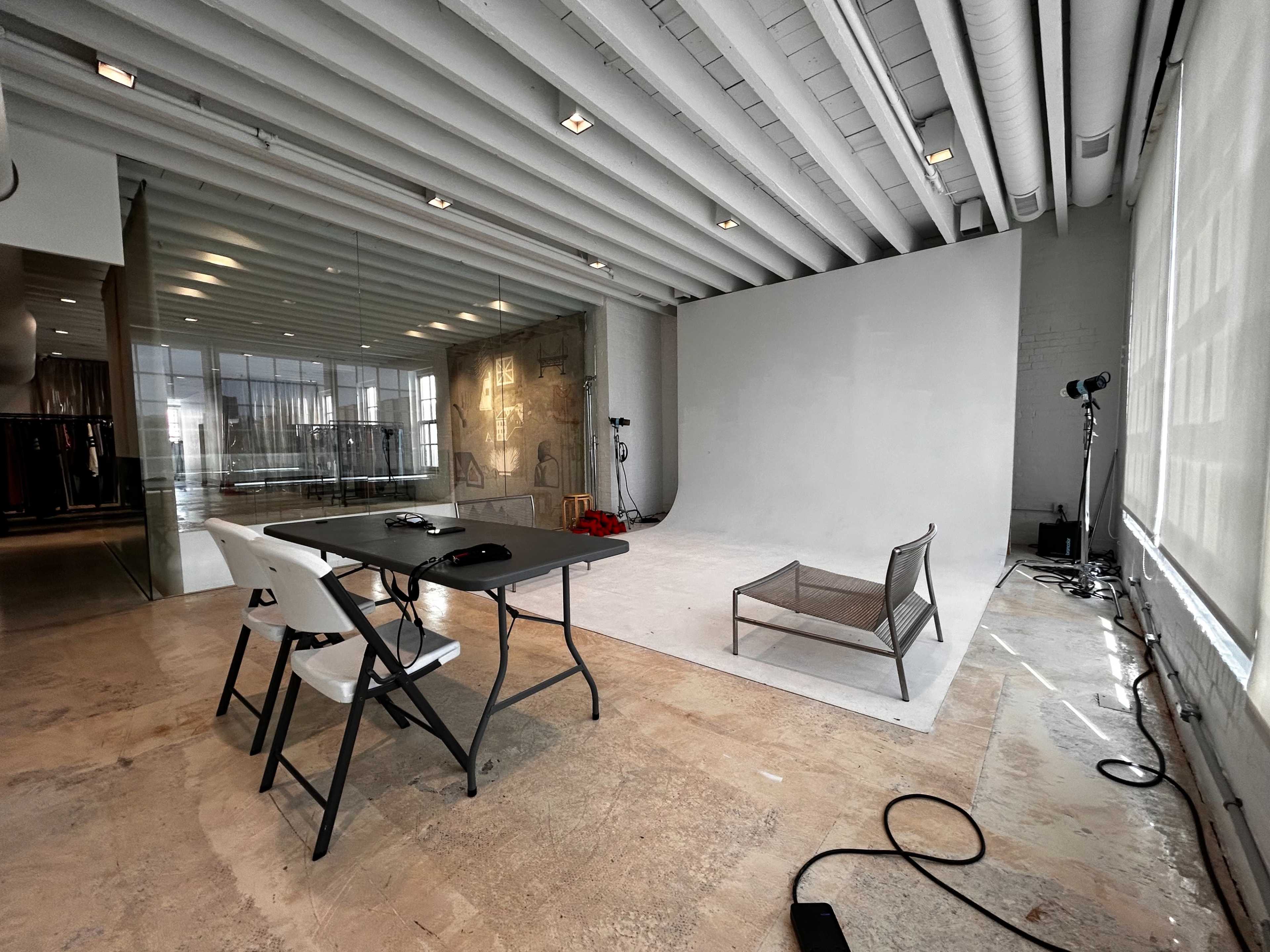 Bright Loft Studio with Cyclo Wall, Mirrors & Natural Light Image in East Liberty, Pittsburgh, PA