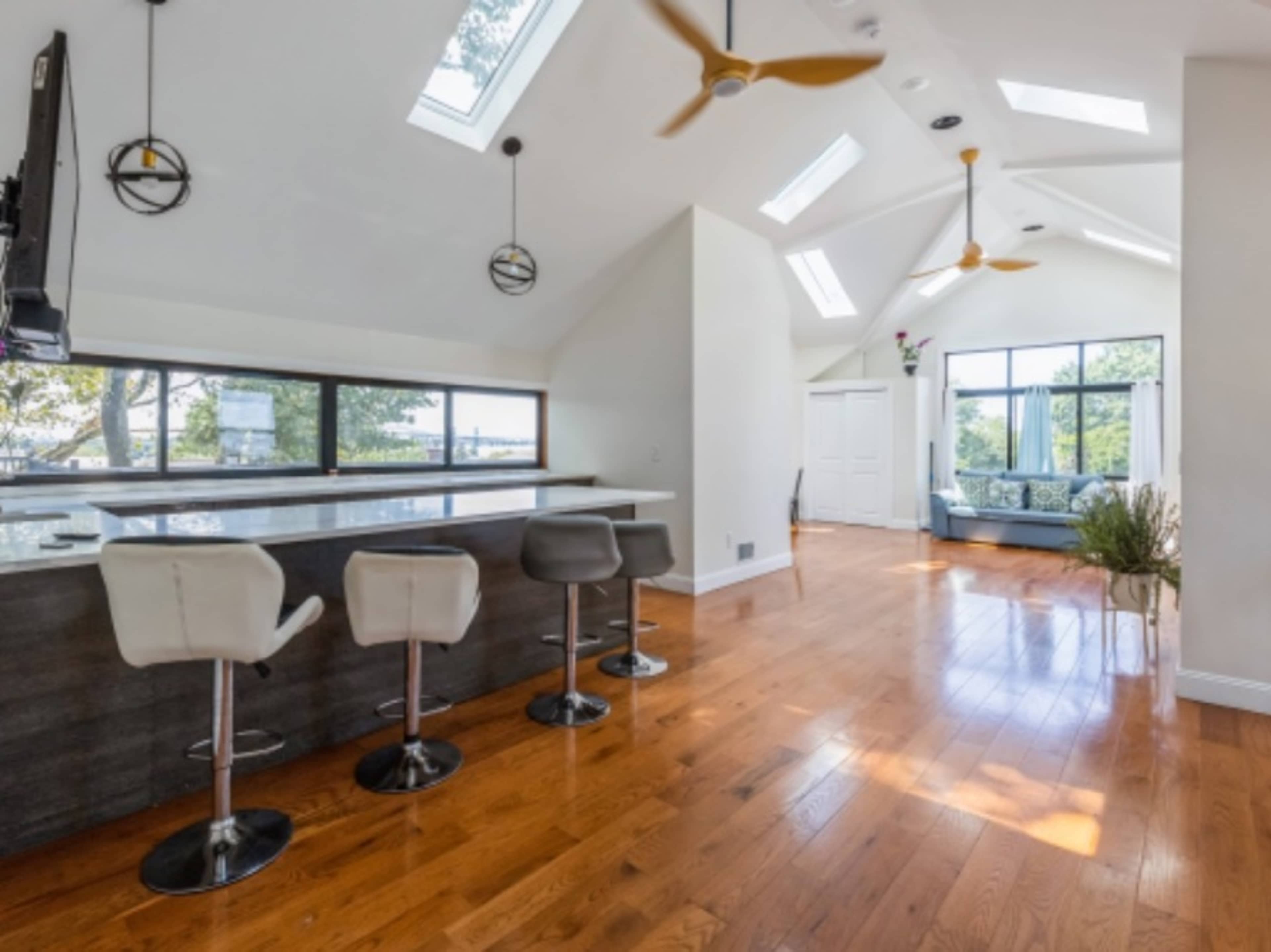 Loft Suite