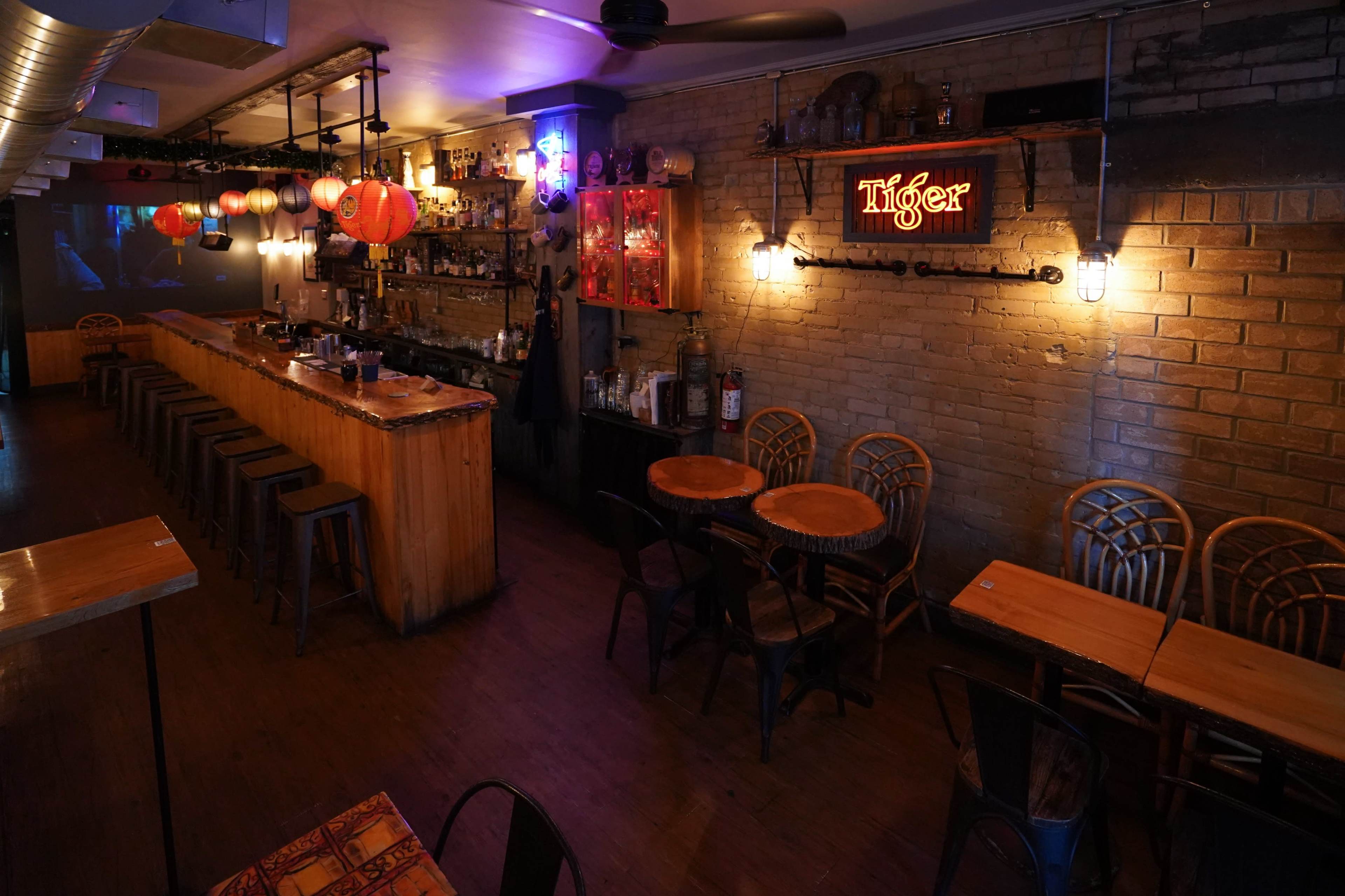 Asian fusion cocktail bar with great atmosphere for birthday party, network functions, engagement party, photoshoot and etc. Image in Little Portugal, Toronto, ON