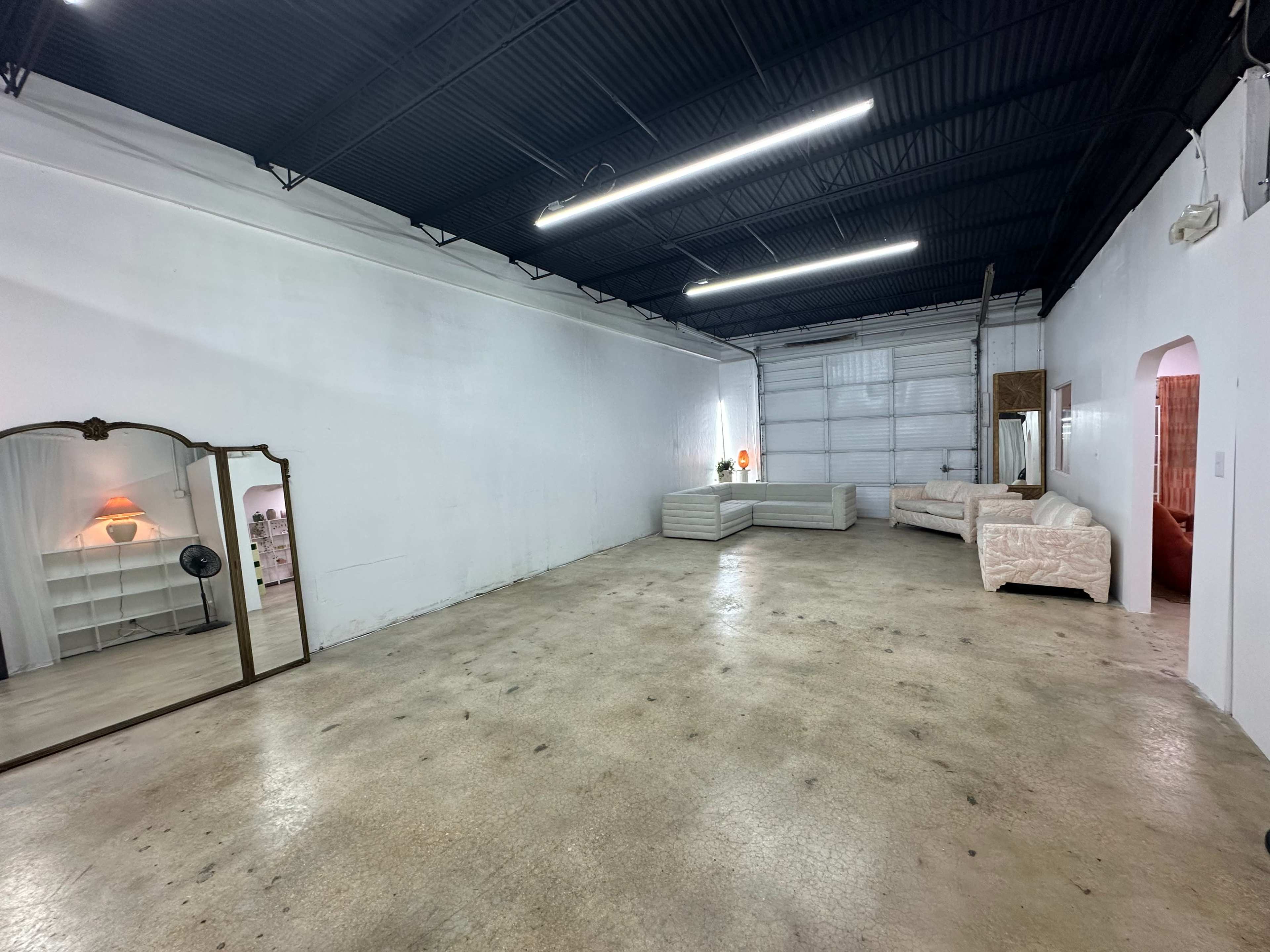 Modern Open Warehouse for Events & Collaborations Image in Oakland Park, Oakland Park, FL 33334, FL