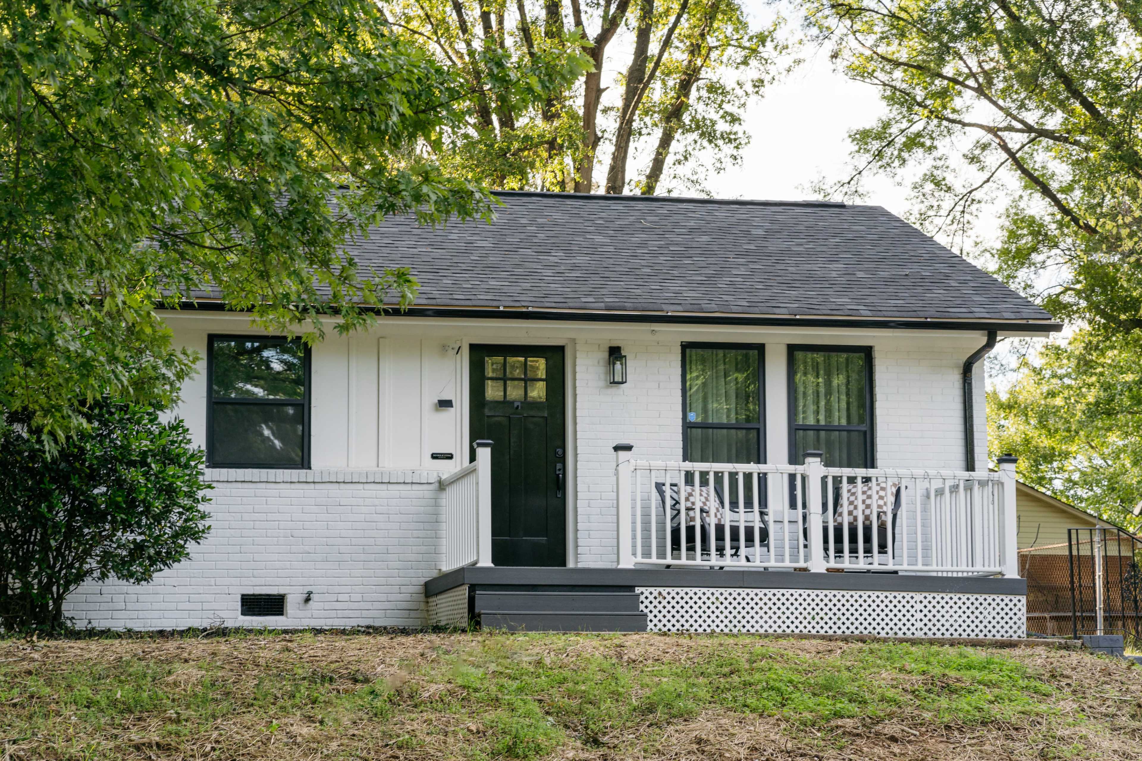 Buen Dia Home & Creative Space Image in Firestone - Garden Park, CHARLOTTE, NC