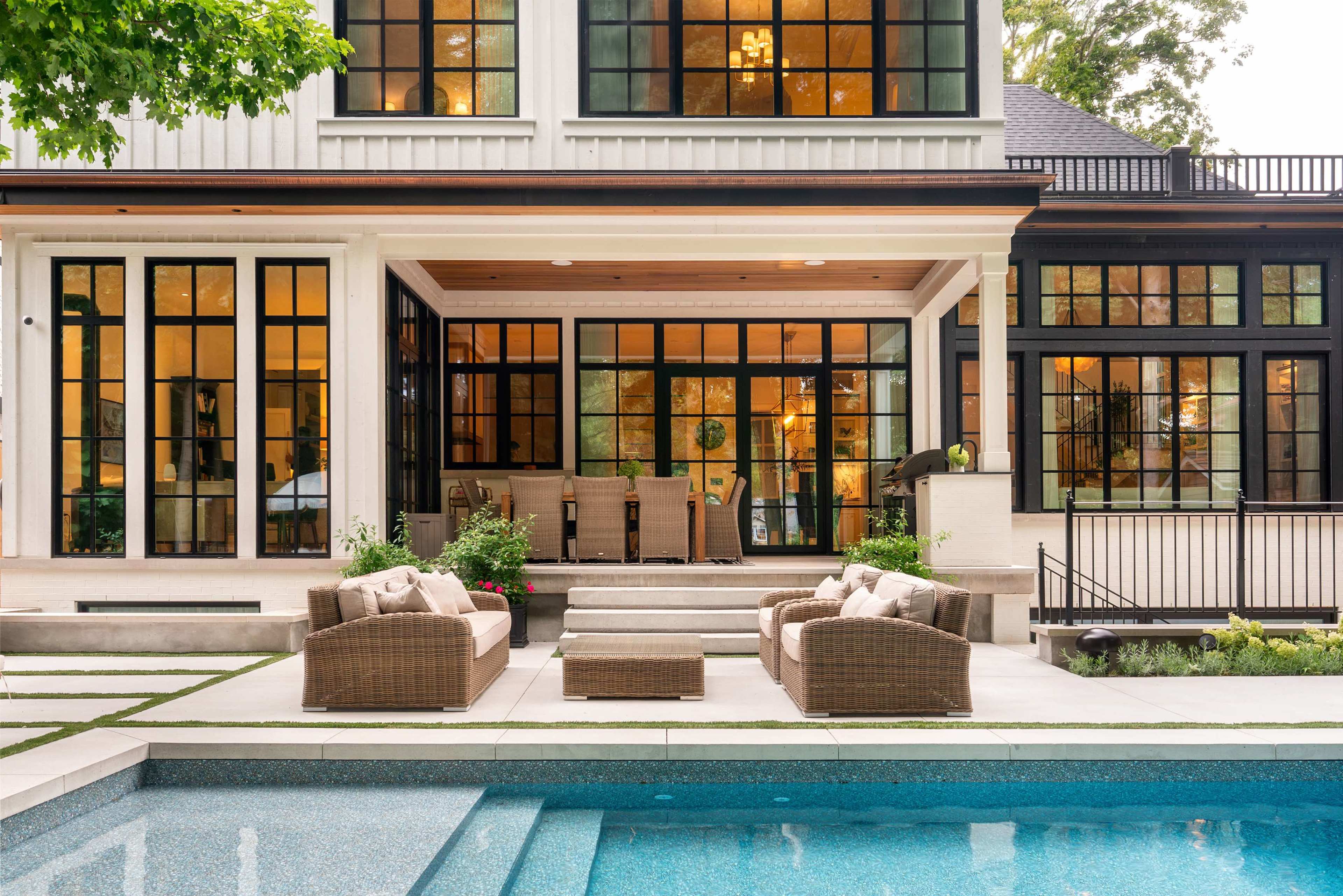 Modern Meets Victorian Home in Olde Oakville Image in Oakville, Oakville, ON