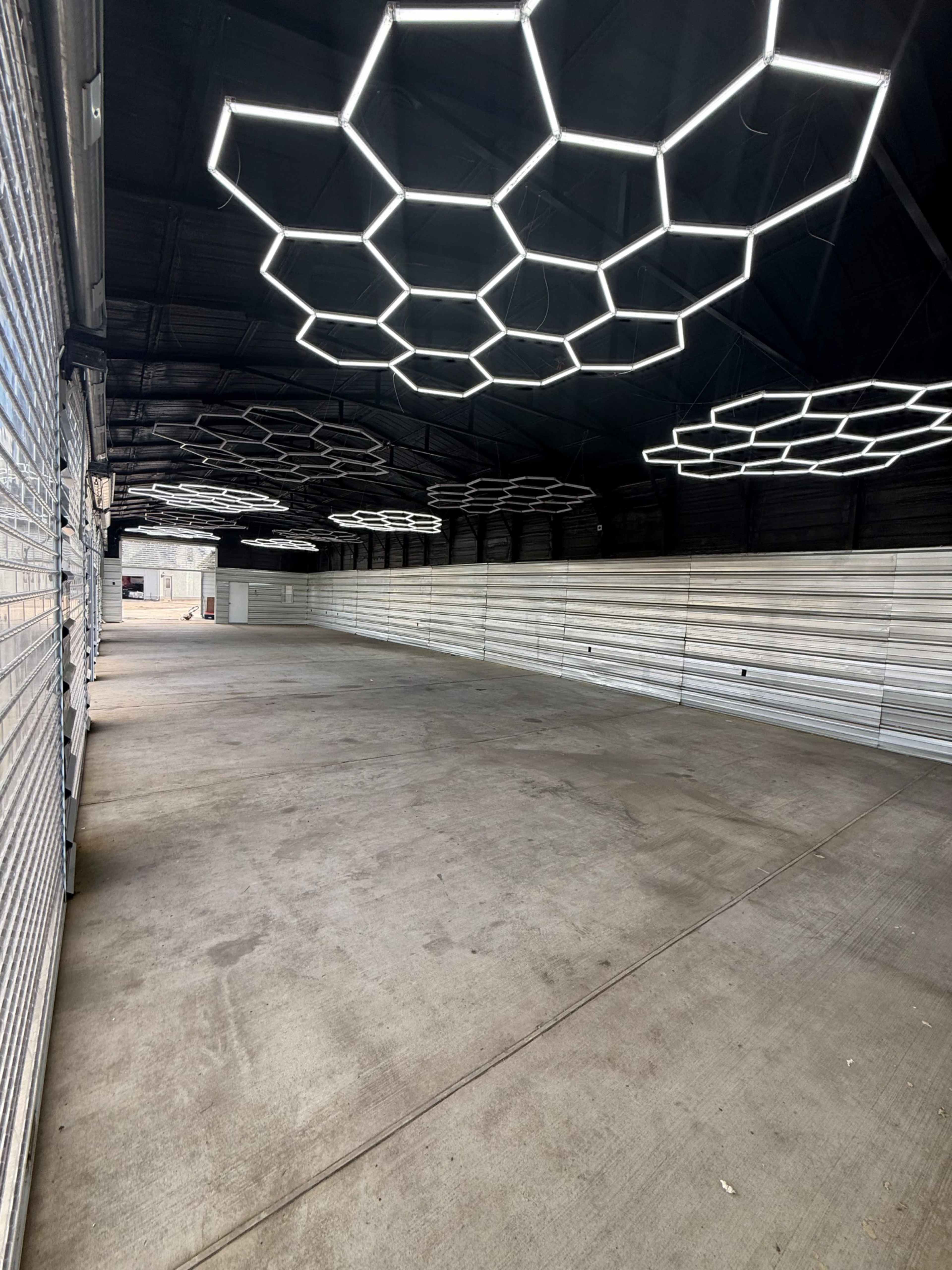 Versatile Open Canvas 2800 sq Ft Venue Image in , Manvel, TX