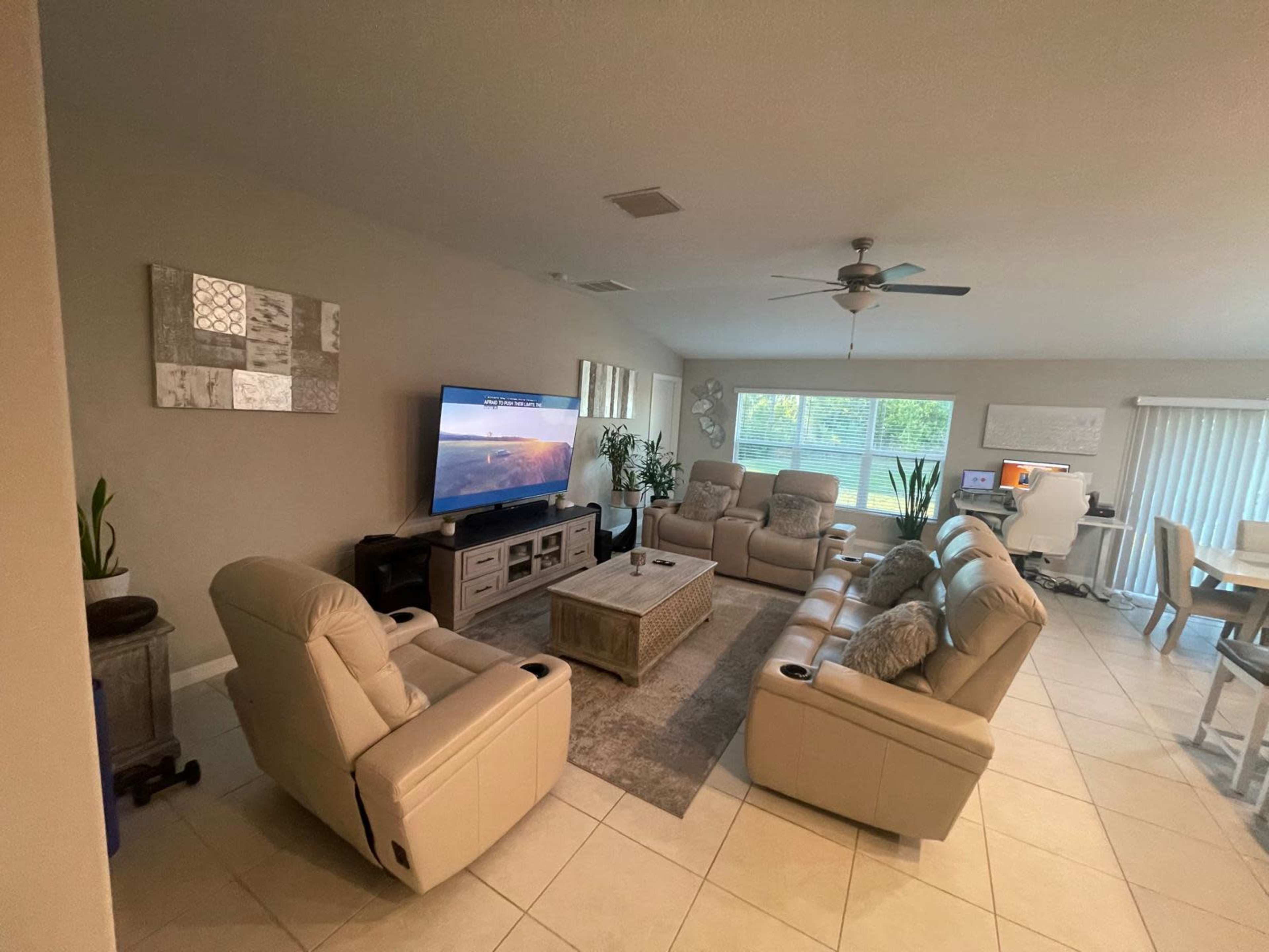 Cozy Single Family Home in Urban Neighborhood Image in Plant City, Plant City, FL