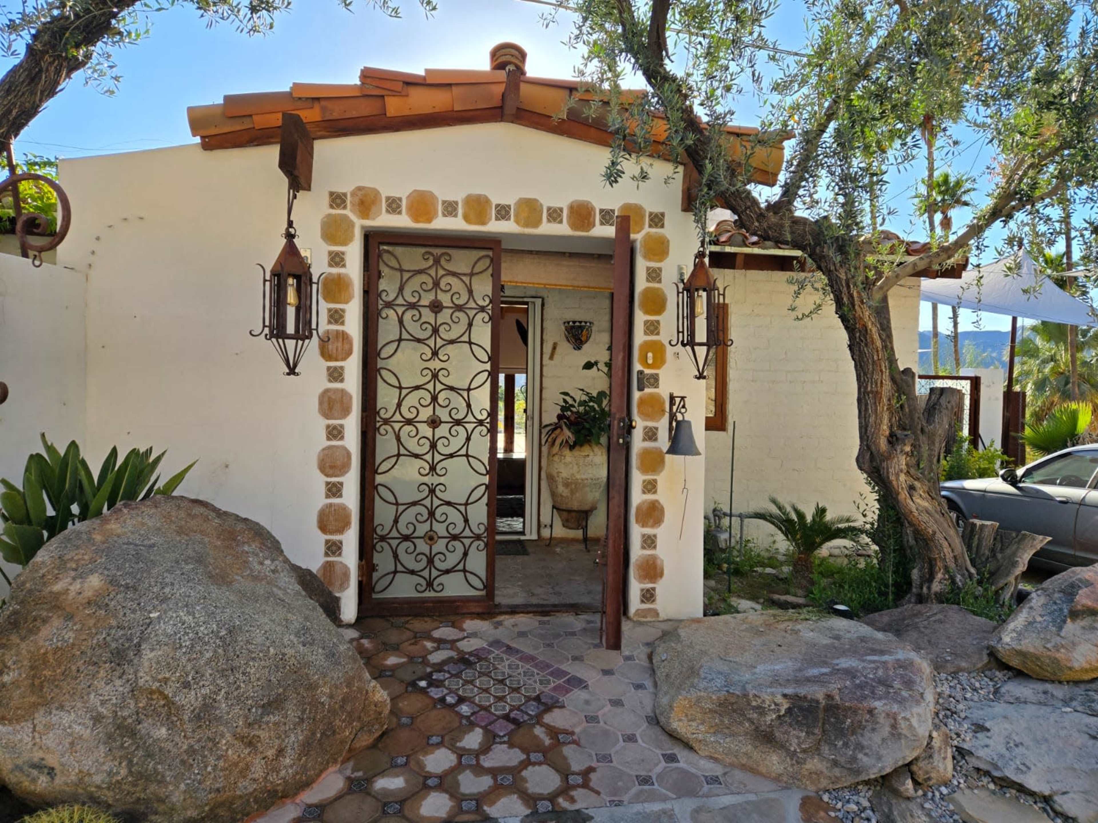 MGM VILLA Image in The Mesa, Palm Springs, CA