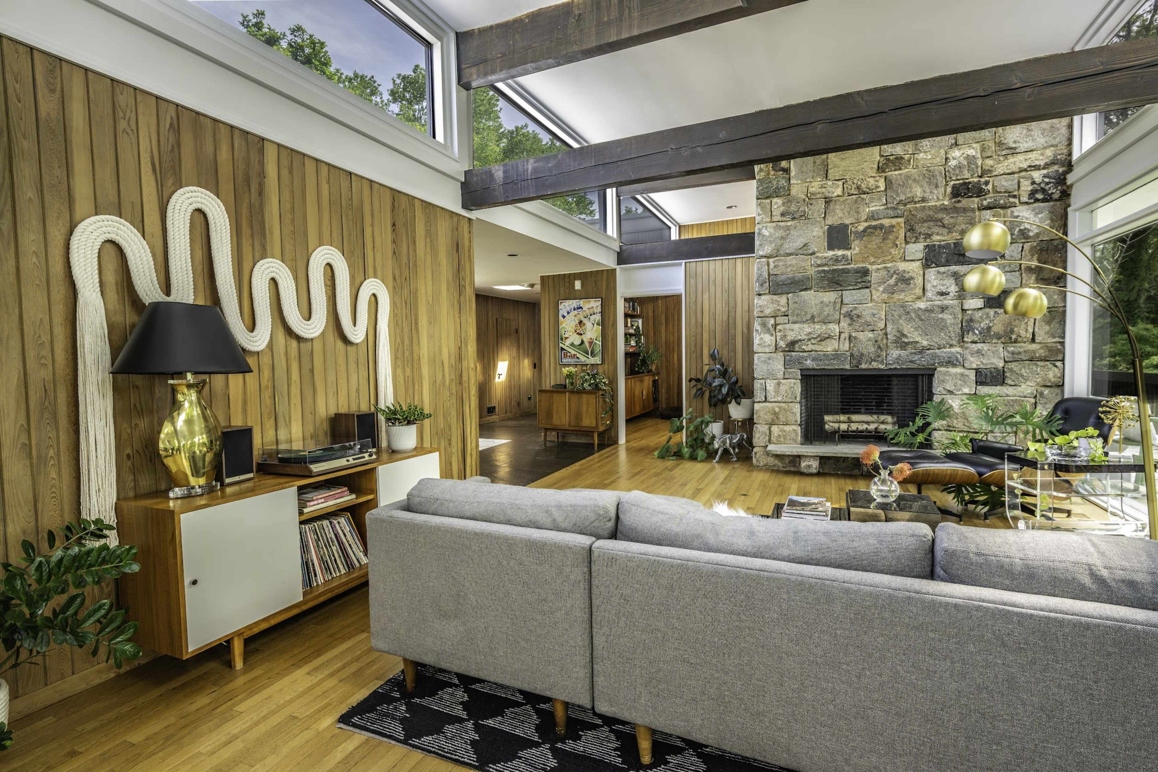1960s Midcentury Modern Home, Pristine Condition Image in Fairfield, Fairfield, CT