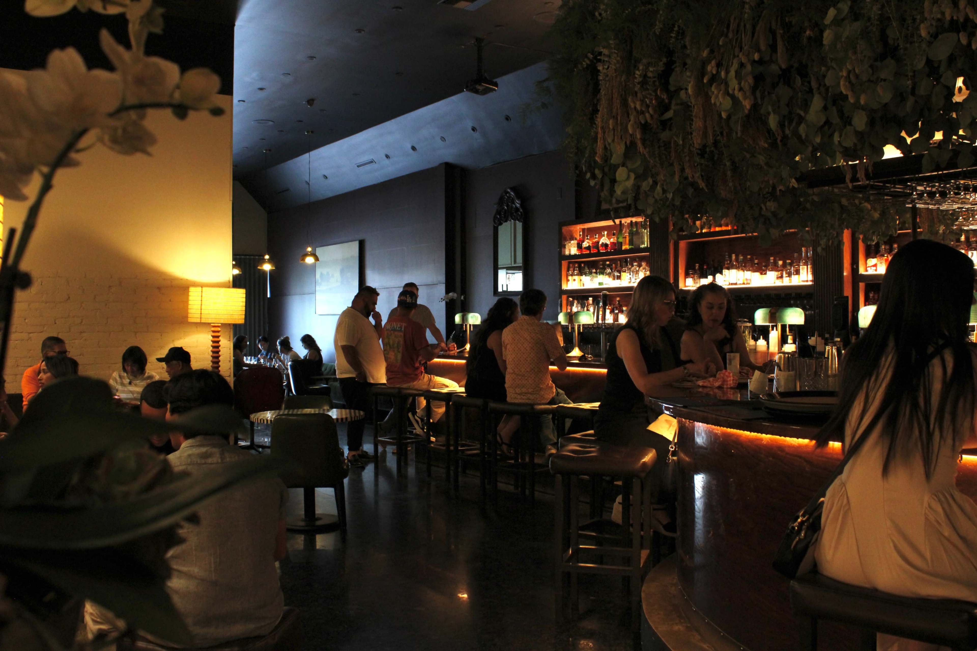 Cozy & inviting bar located in Downtown Glendale. Image in Downtown, Gendale, CA