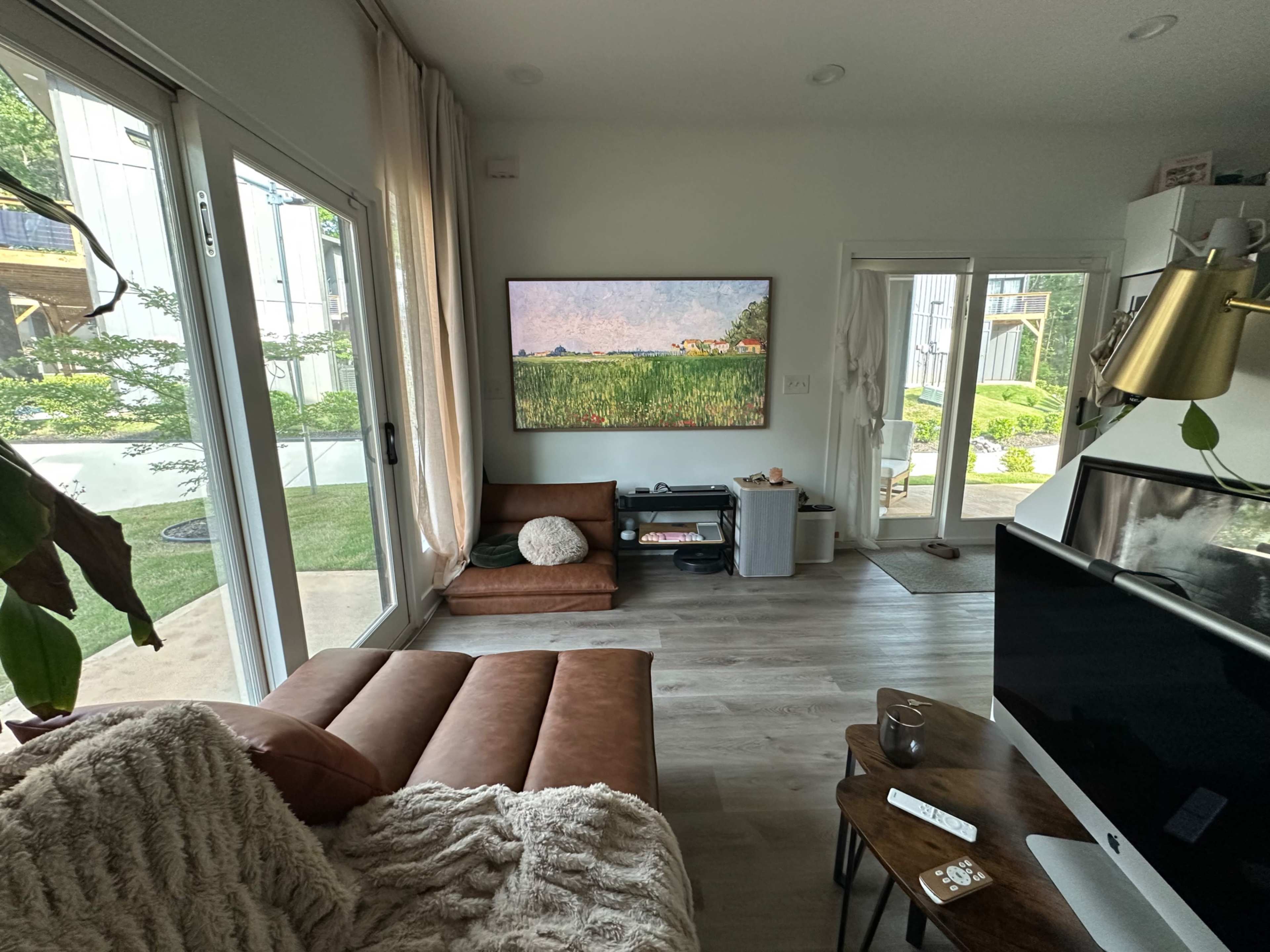 Calm Modern Condo in Nature Image in College Park, Atlanta, GA