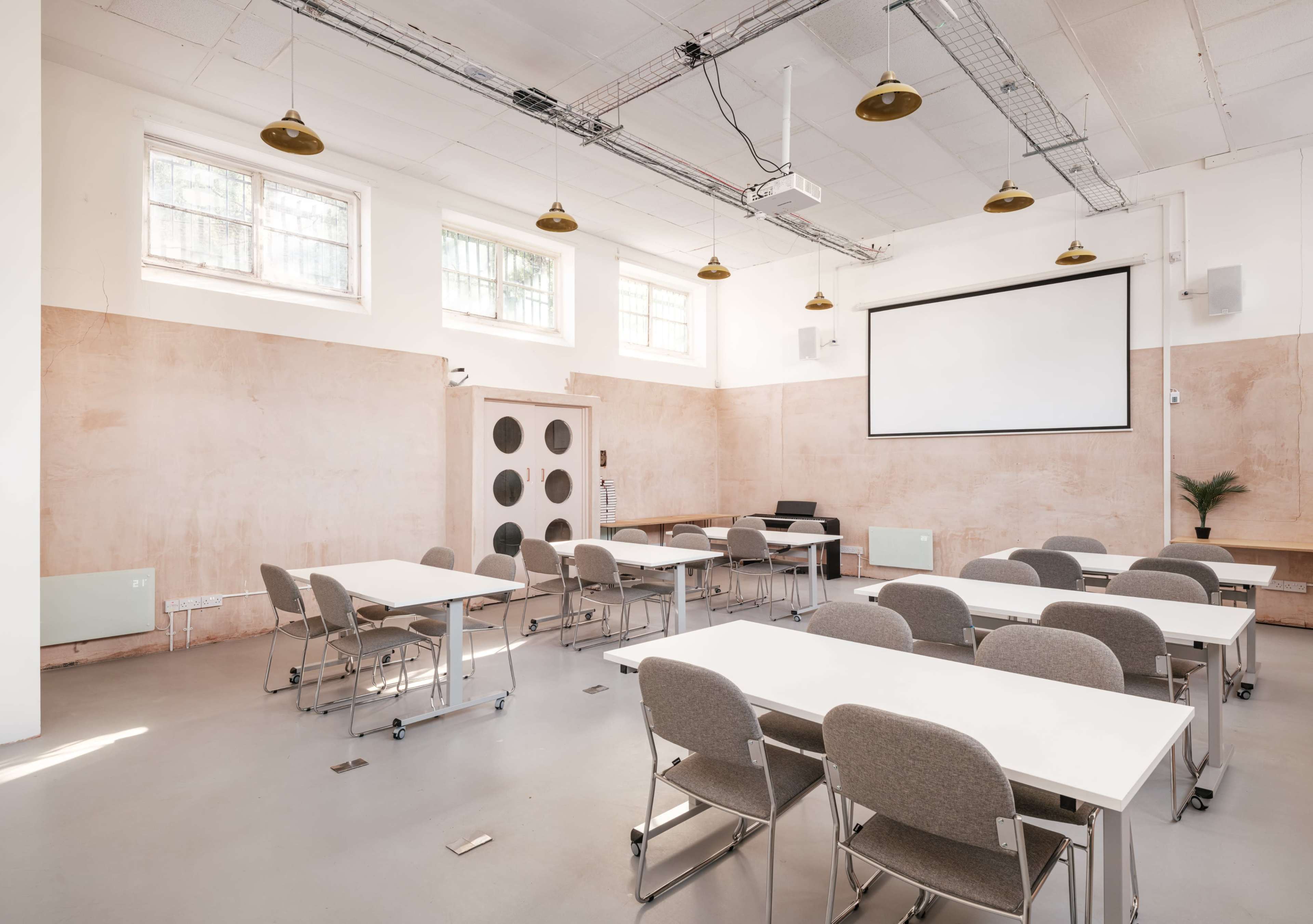 Modern, minimalist church hall Image in Barnsbury Estate, London, ENG