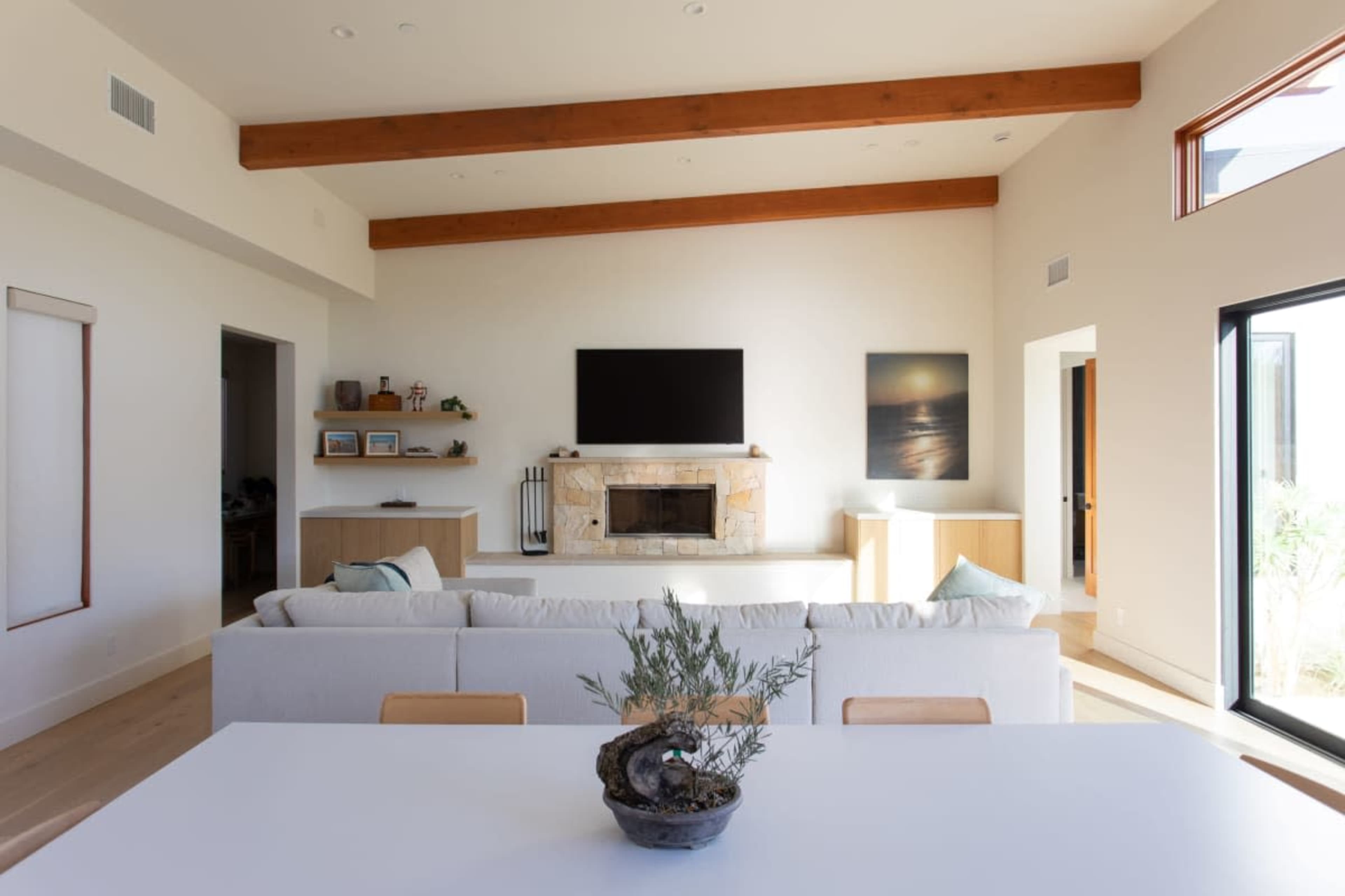 Single Level Modern Ranch Home Right By Da Beach (about a mile) Image in Leucadia, Encinitas, CA