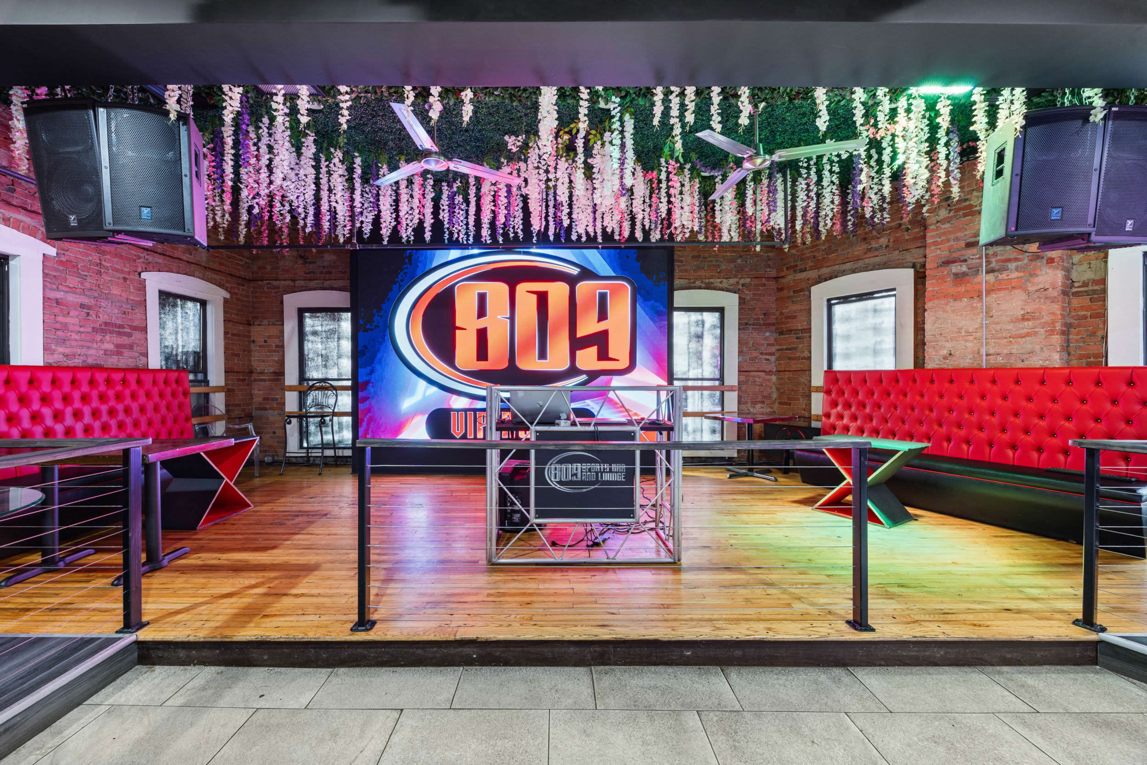 Elevated Gathering Space with Bar + Private Entry Image in Edgerton, Rochester, NY