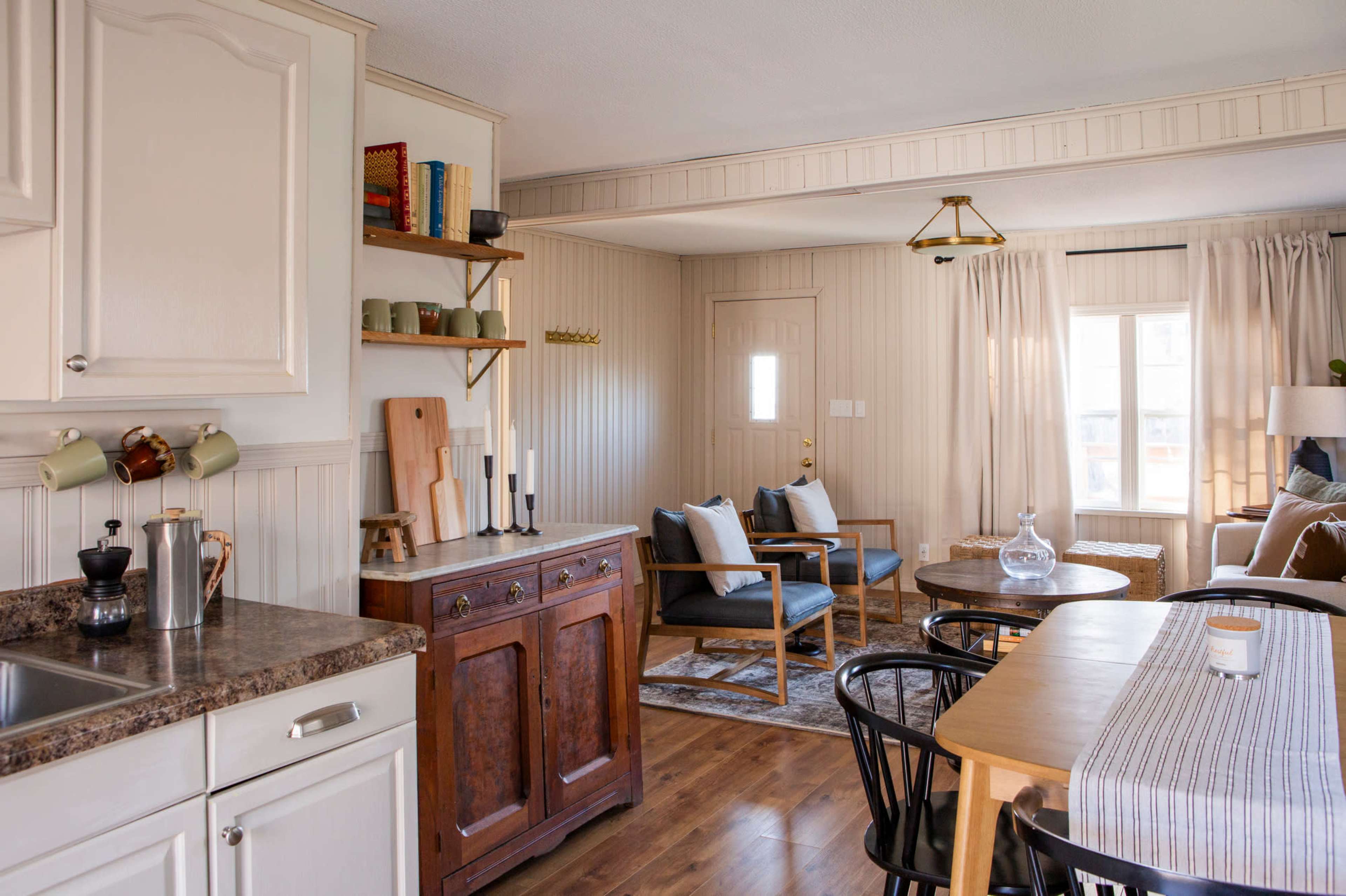 Cabin Retreat for Work and Inspiration Image in Merrimac, Merrimac, WI