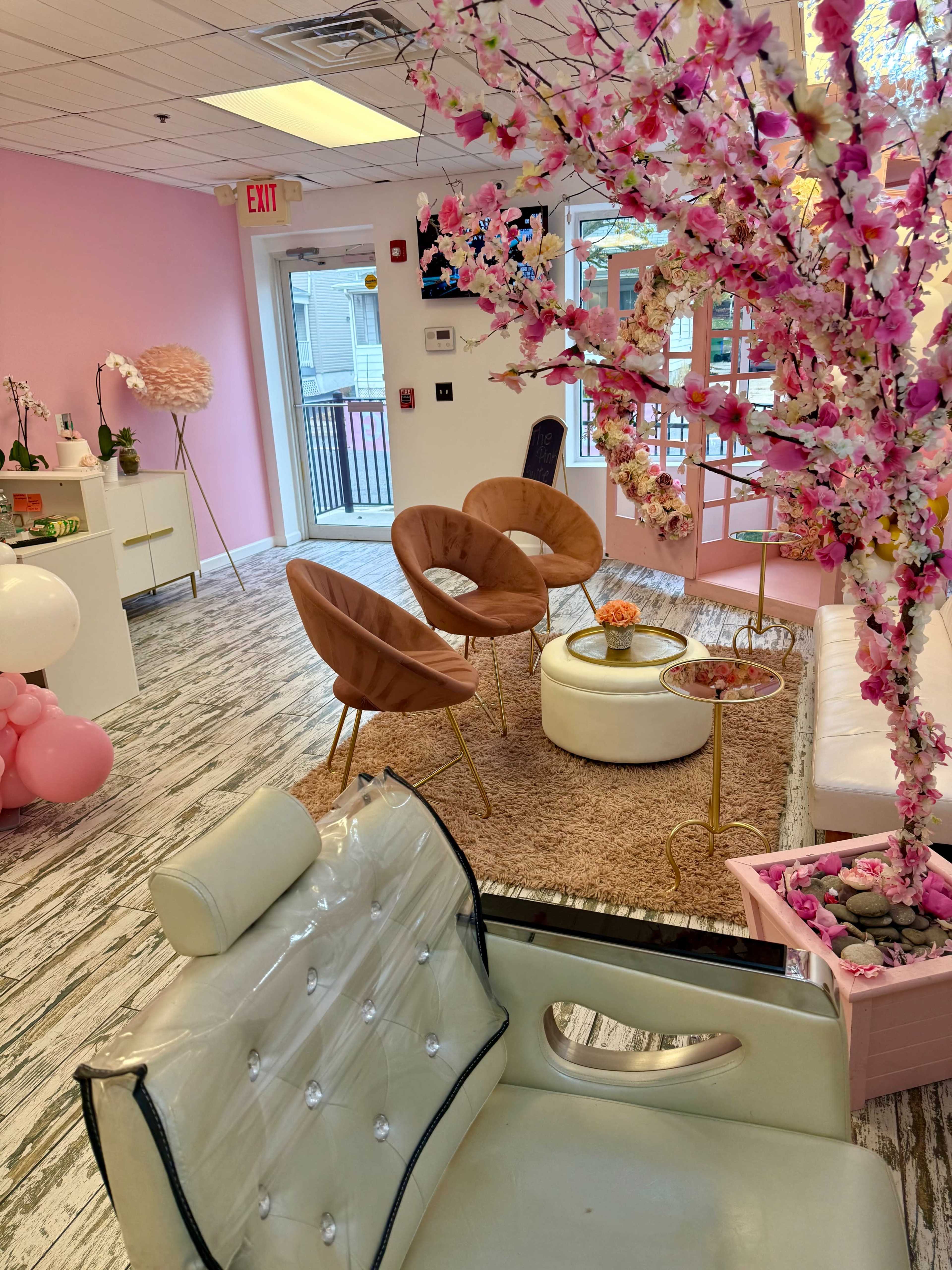 Pink Floral Beauty Studio Perfect for Makeup Artists and Hair Stylists Image in Sayreville, Sayreville, NJ