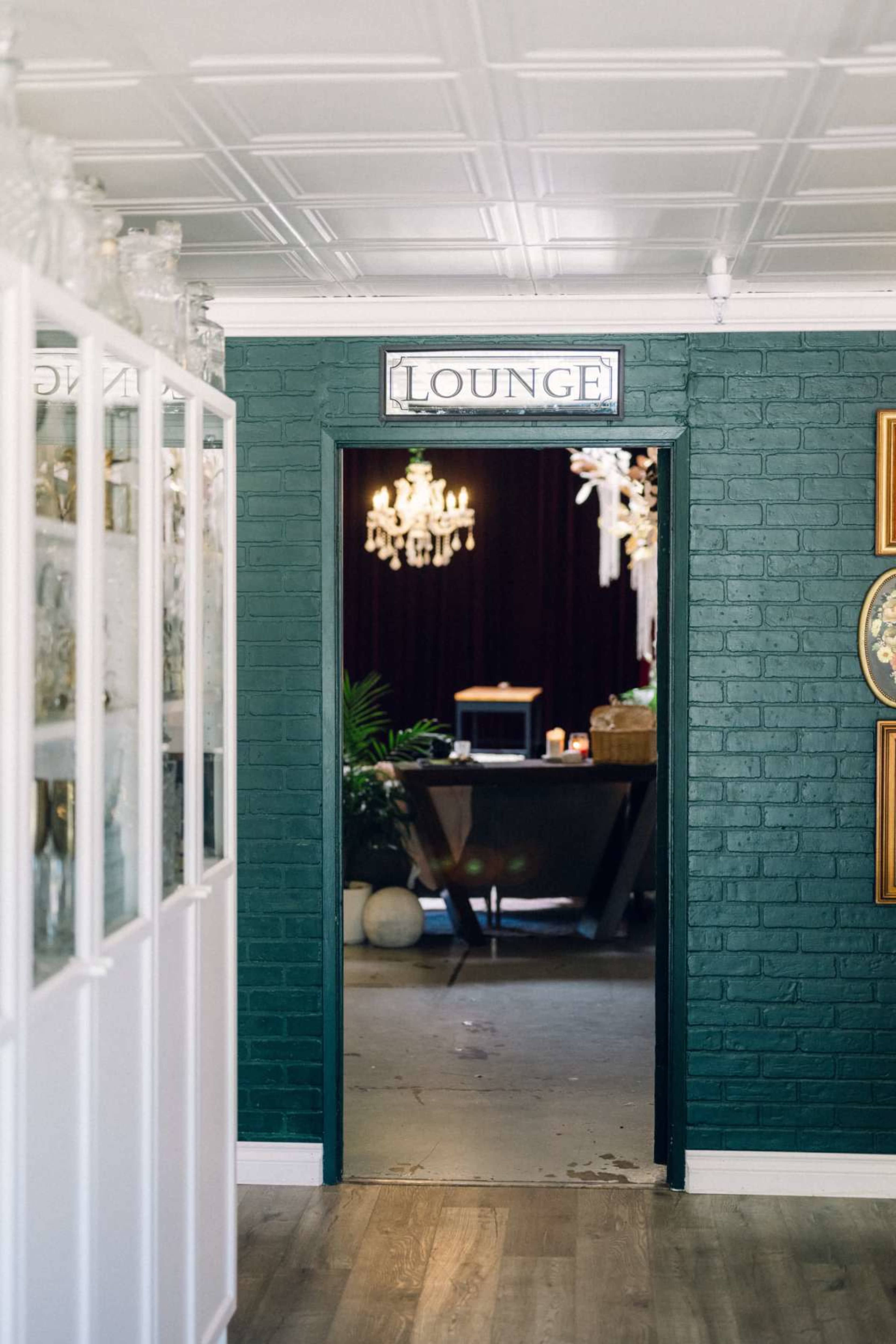 NEW! Unique Studio Space Image in Oak View, Huntington Beach, CA