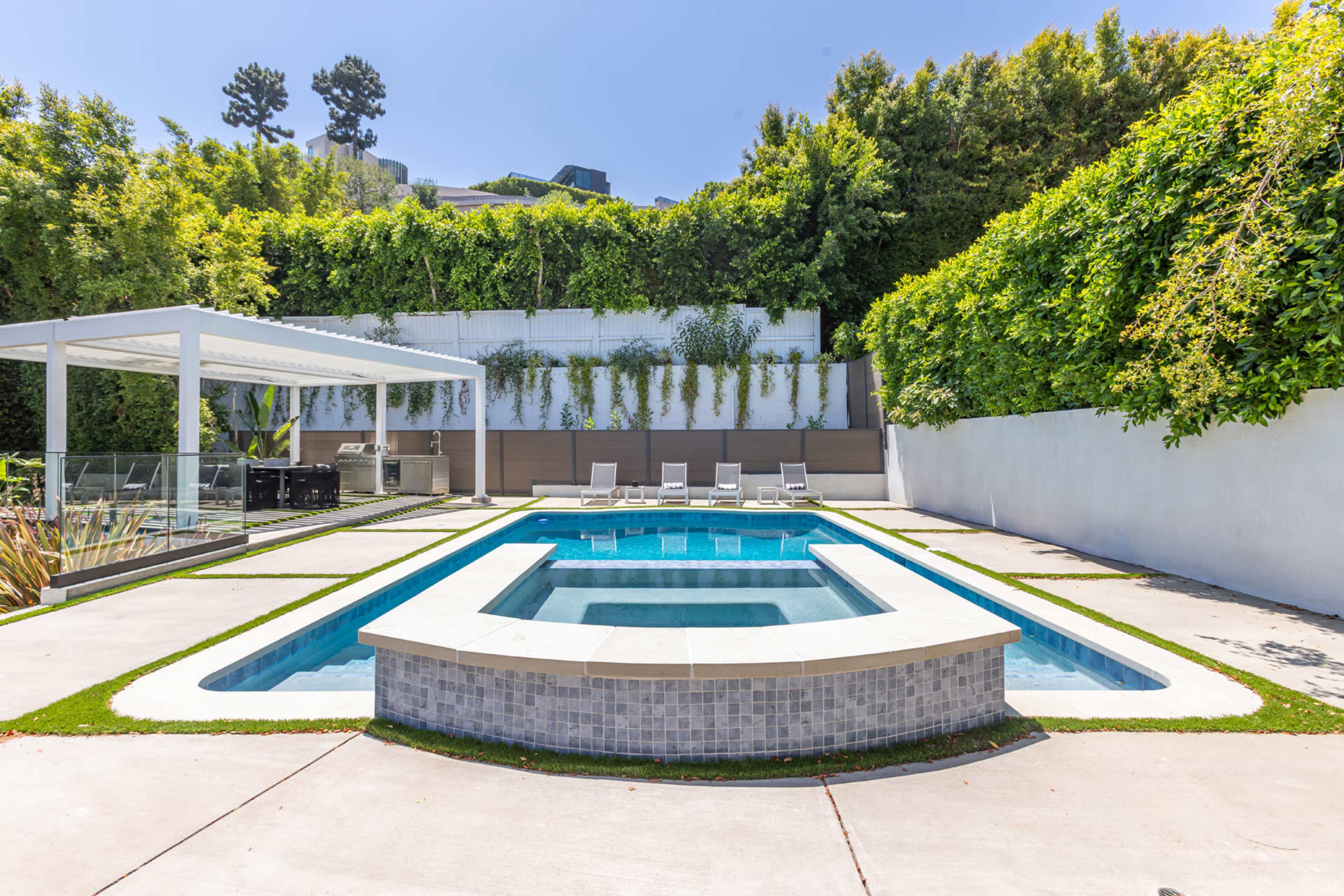 Private 4BR Home | Pool, Hot Tub, Event Ready Image in Central LA, Los Angeles, CA