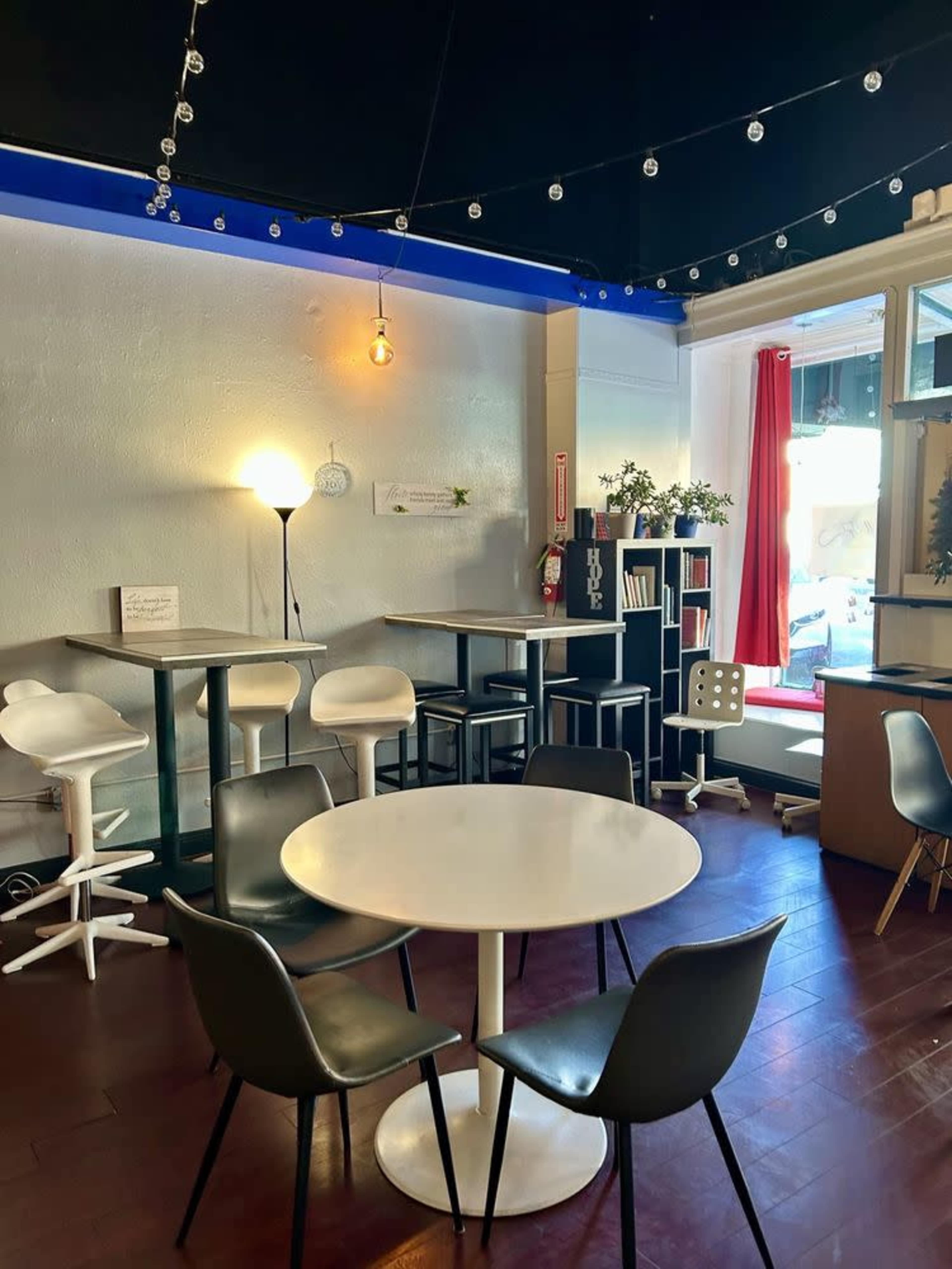 Wonderful Ice cream cafe and lounge Image in Central San Mateo, San Mateo, CA