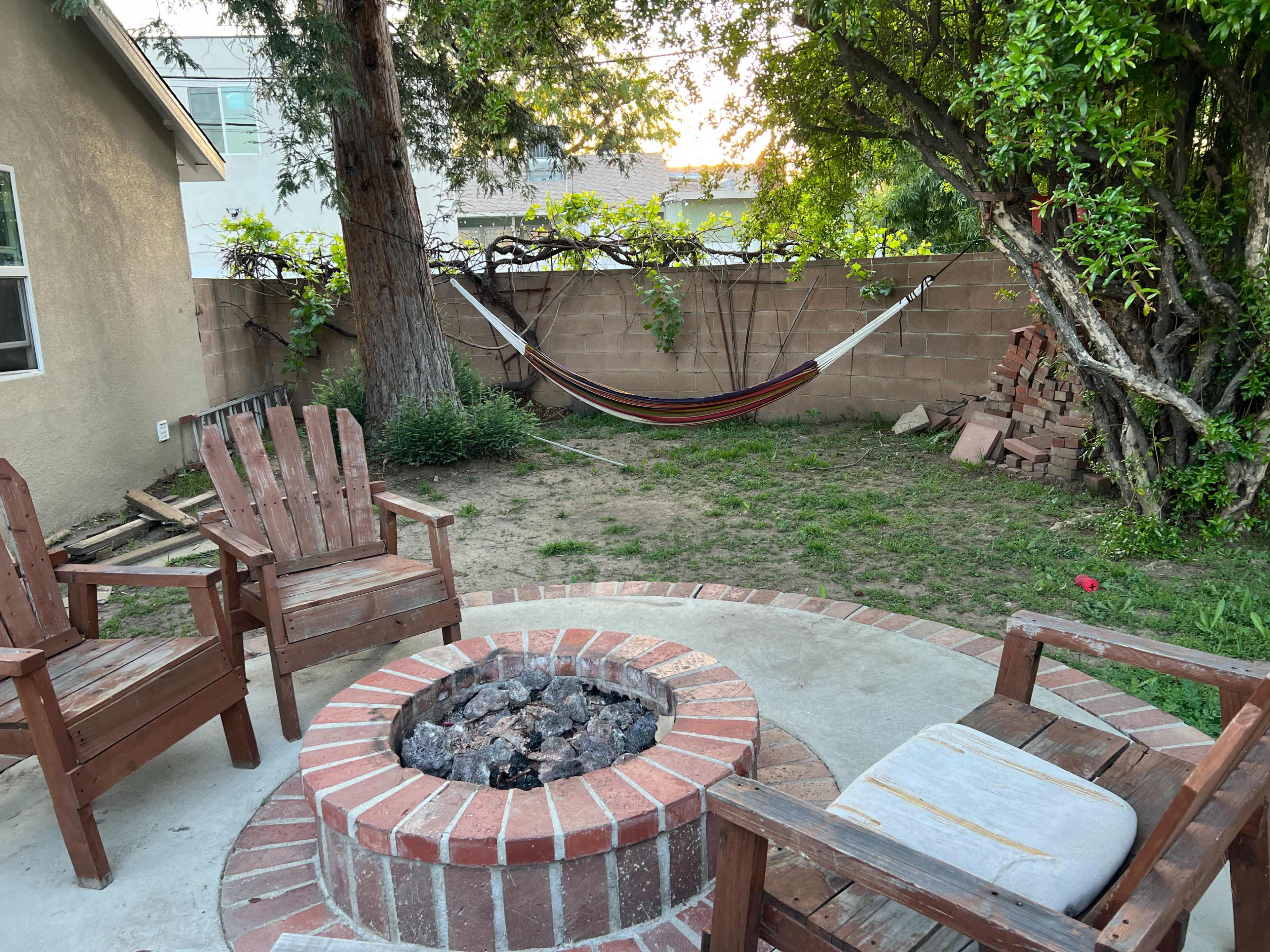 Residential Home Studio Image in Granada Hills, Granada Hills, CA