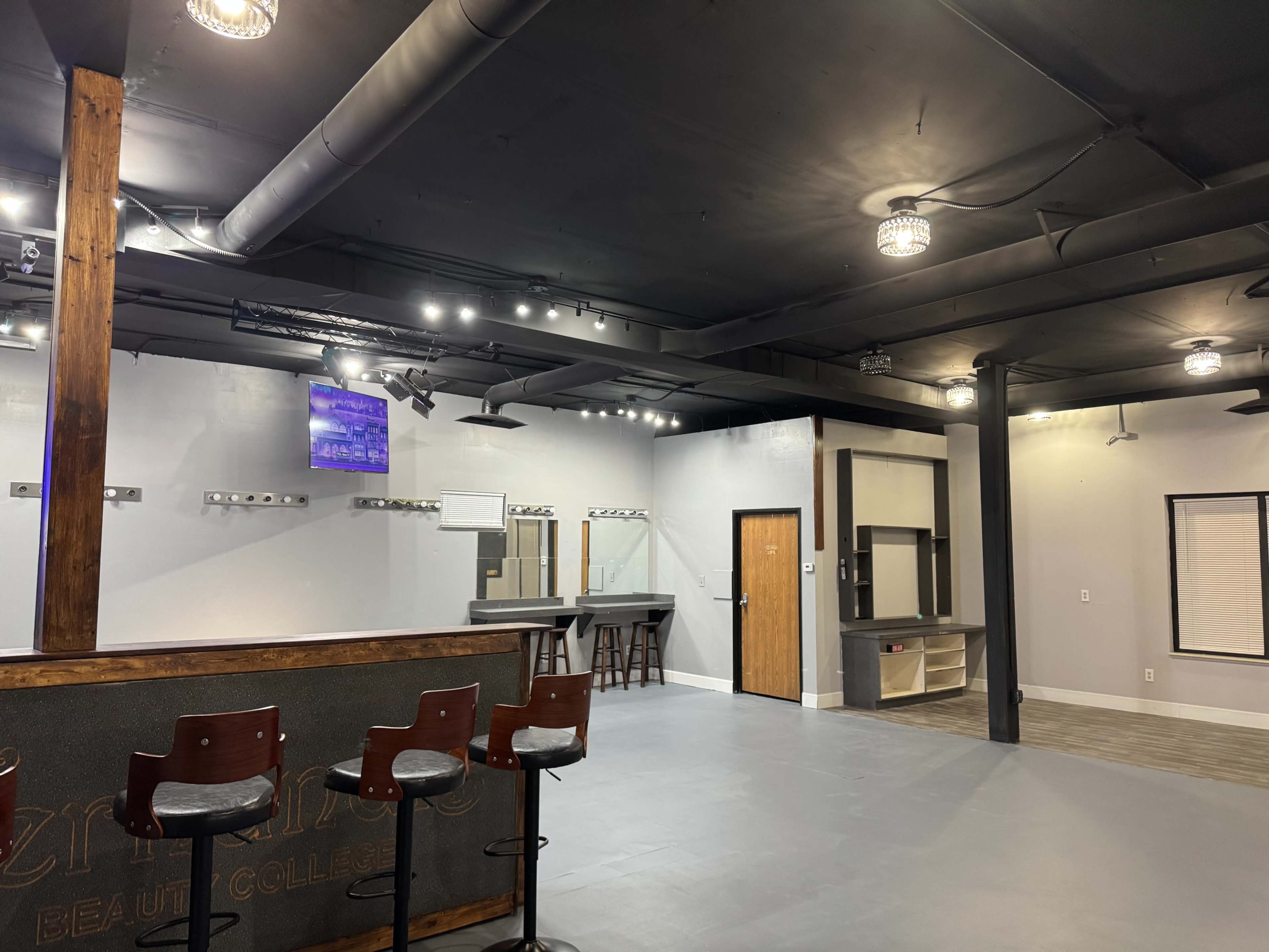 PREMIER MICRO VENUE AND EVENT SPACE Image in Clinton Township, Clinton twp, MI