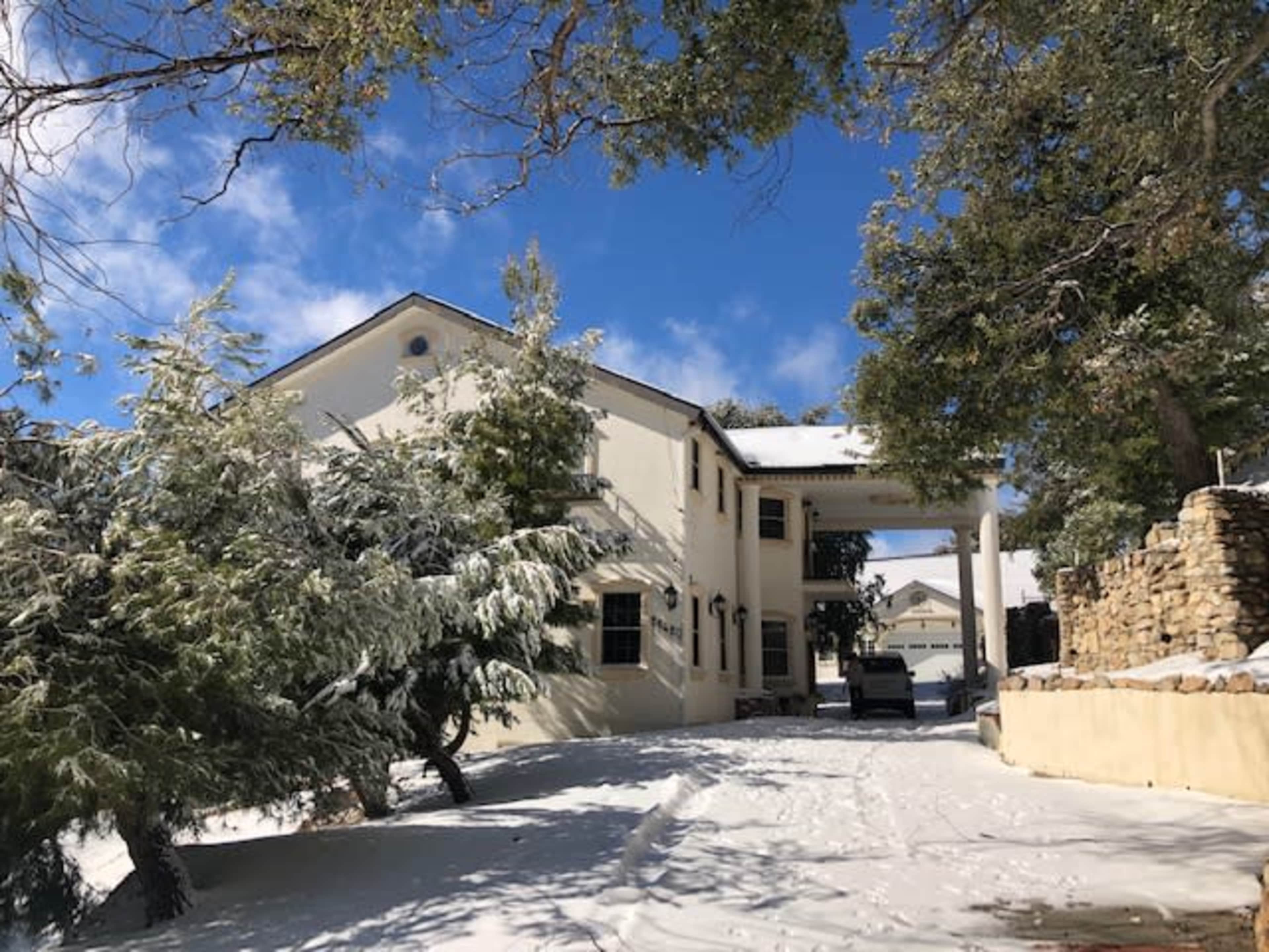 Lake Arrowhead Private Estate Image in Lake Arrowhead, Lake arrowhead, CA