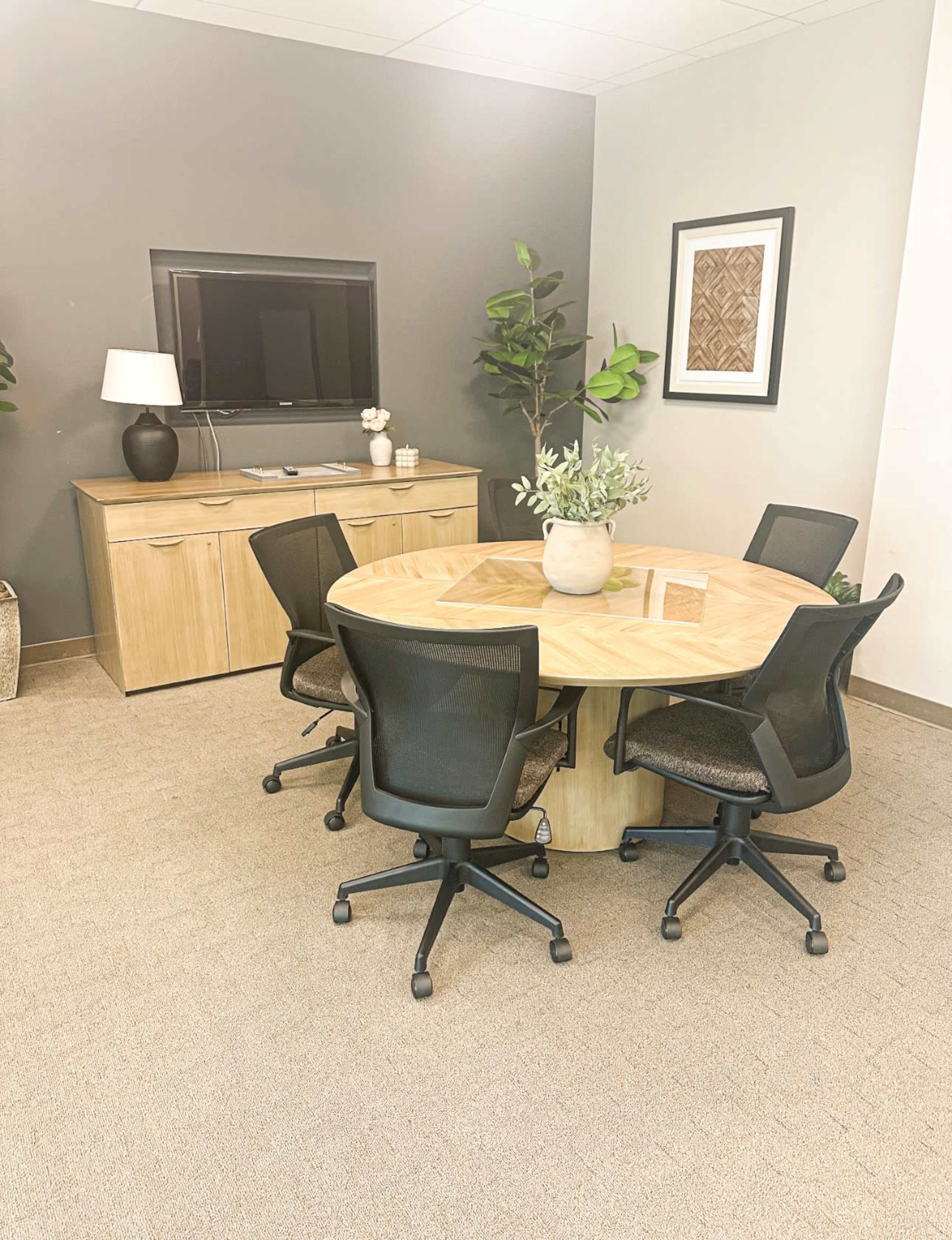 Beautiful and spacious conference rooms Image in Aliso Viejo, Aliso Viejo, CA