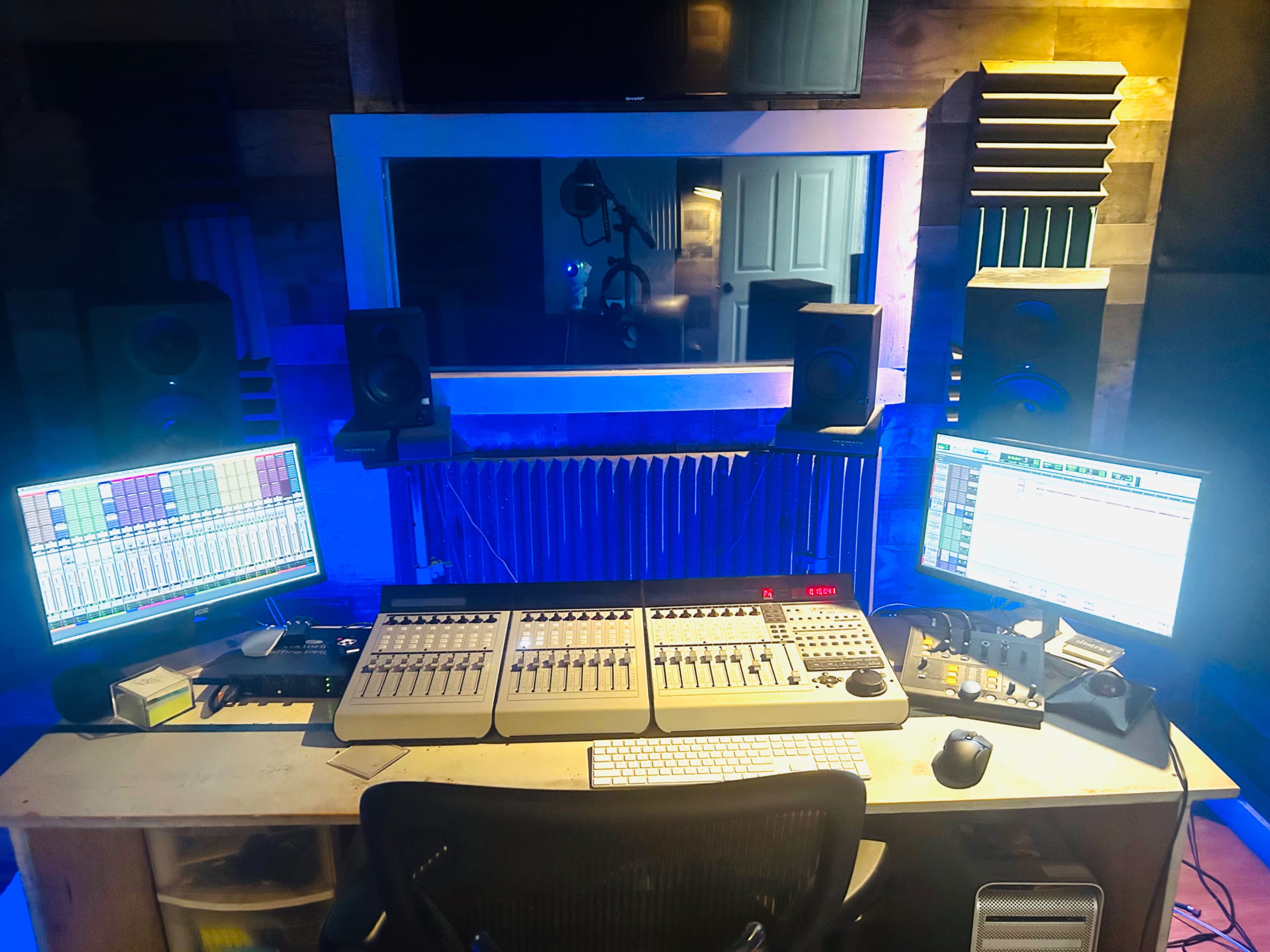 Bns entertainment multi media studio Image in Oak Cliff, Dallas, TX