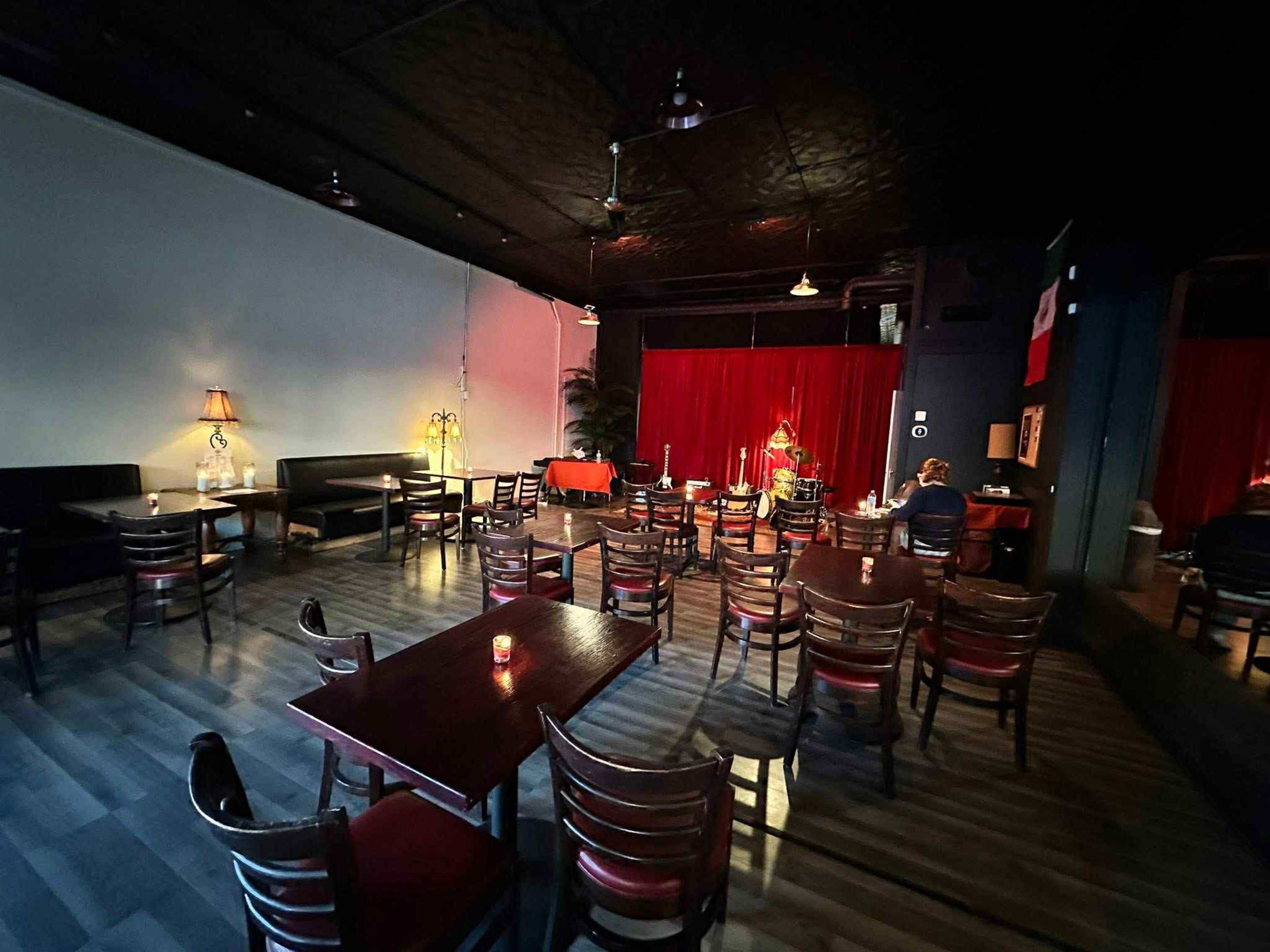 Live Music / Art Venue in Downtown Aurora Image in Aurora Township, Aurora, IL