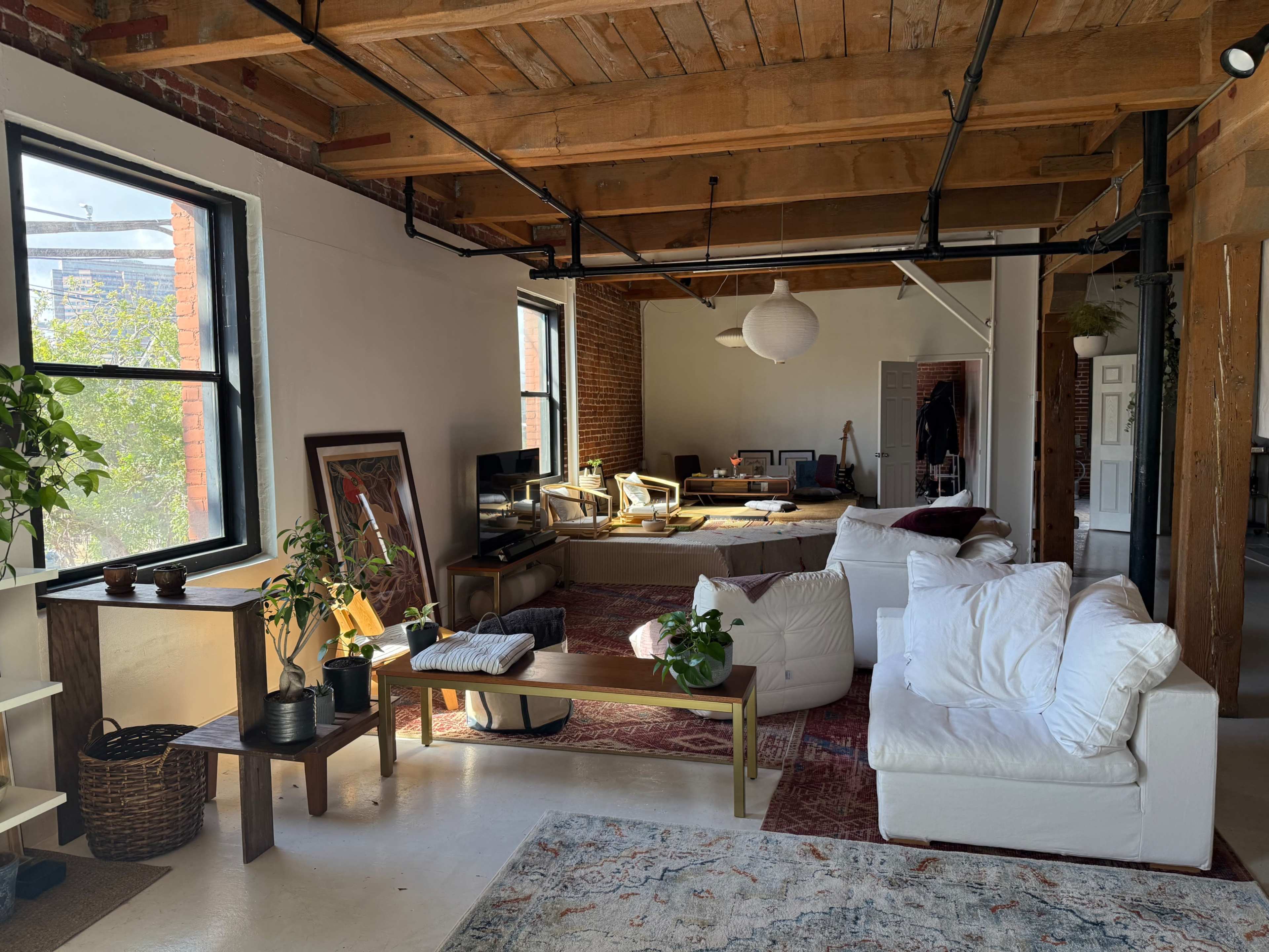 Image showcasing Justice Integrity Report - April 1 News Reports