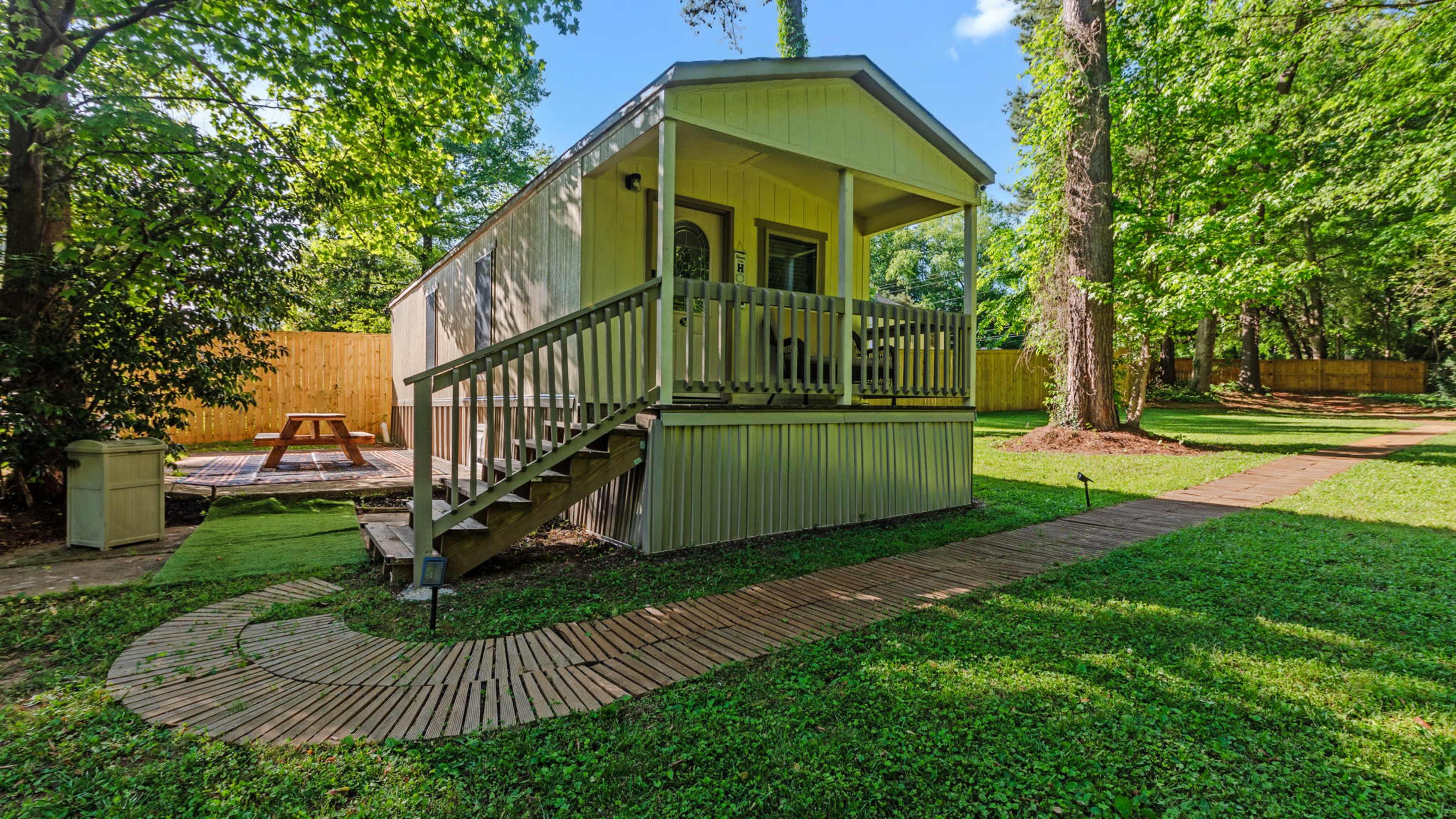 One-Acre Outdoor Oasis in Atlanta Image in , Atlanta, GA