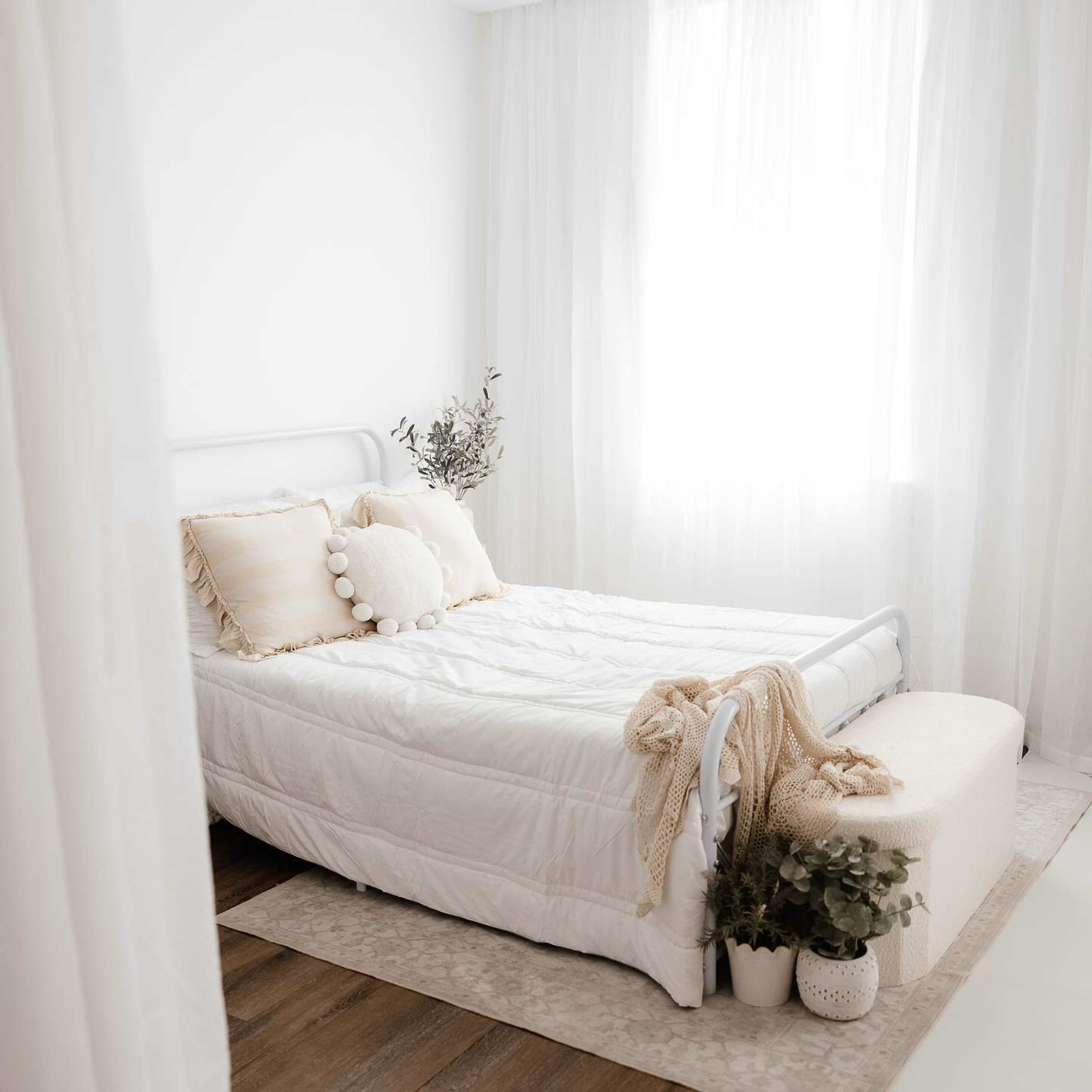 Light and airy west side studio Image in Speedway, Speedway, IN