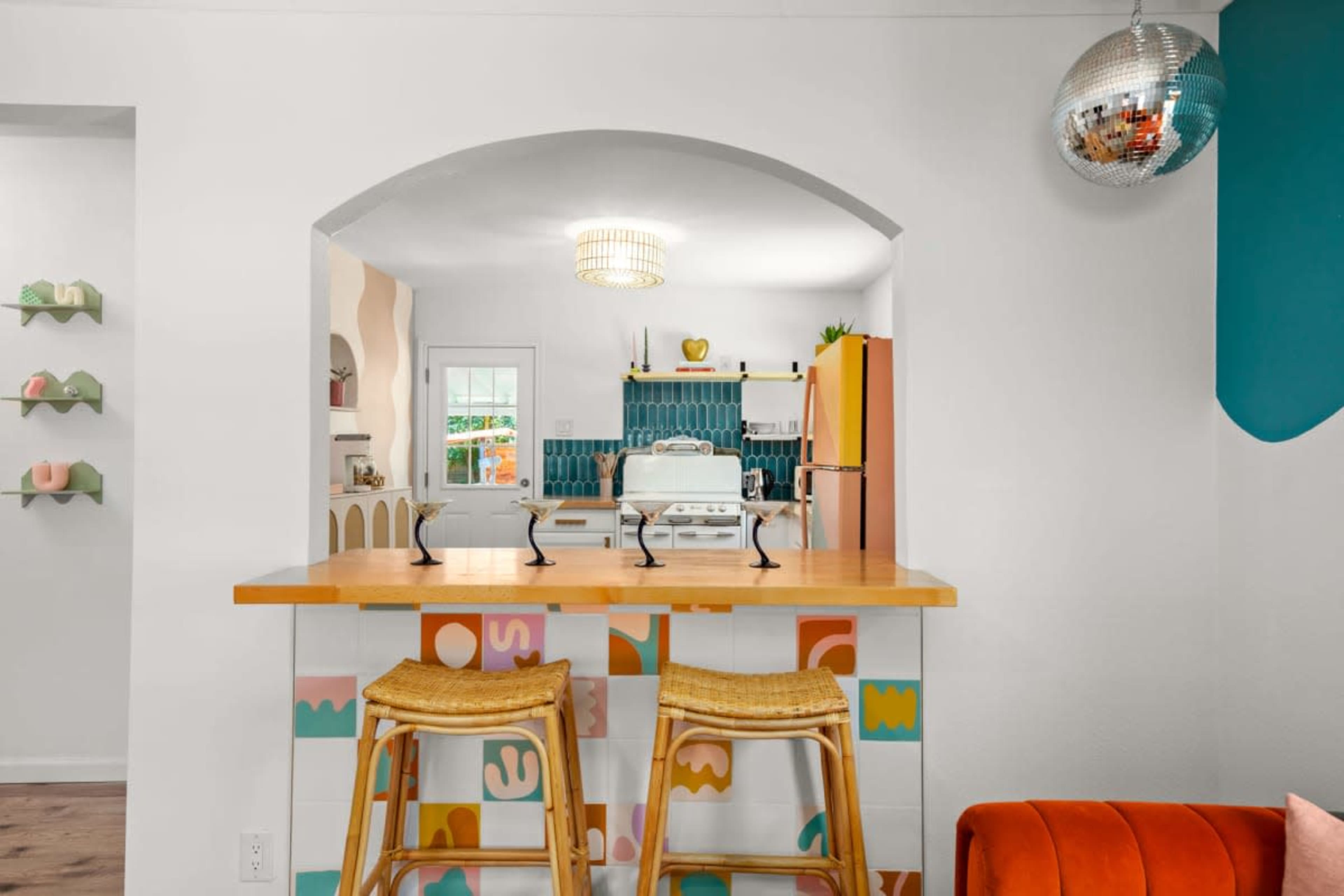 Studio Space - Huge Backyard - Authentically Austin Image in West Congress, Austin, TX