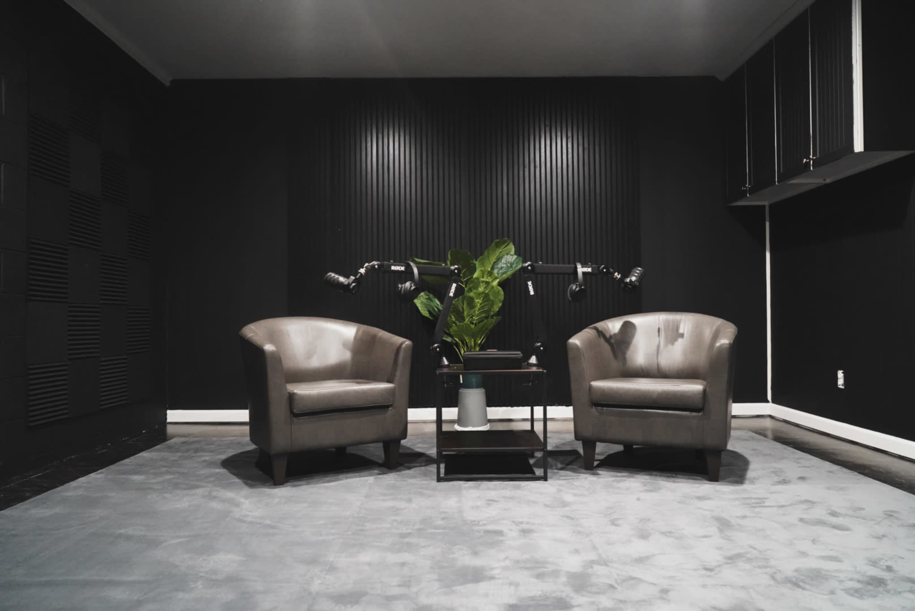 Modern Photo/Video Studio Image in , Seneca, SC