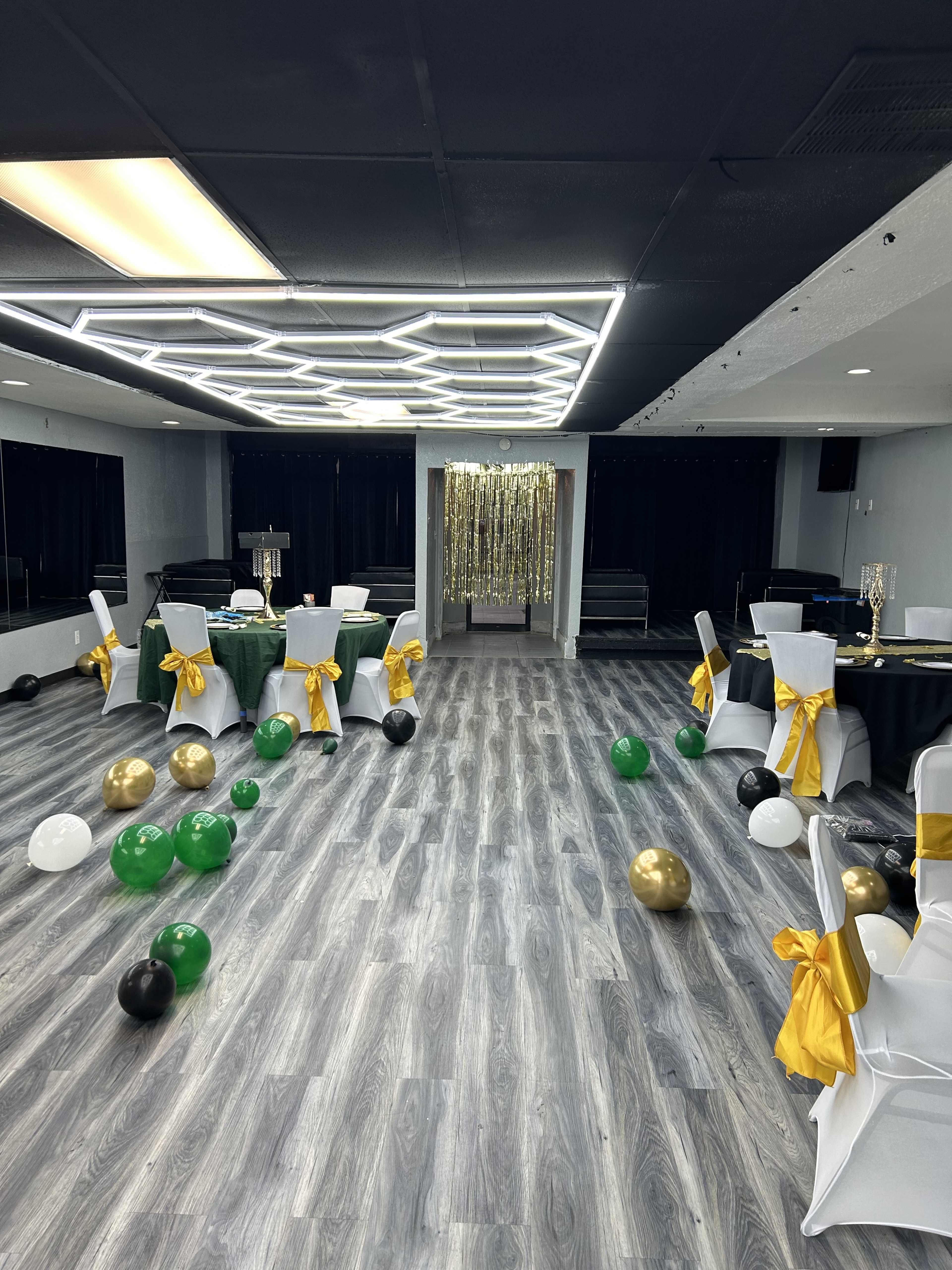 Neighborhood Main event center ! Image in Noble and Gregory Ridge, Kansas city, MO