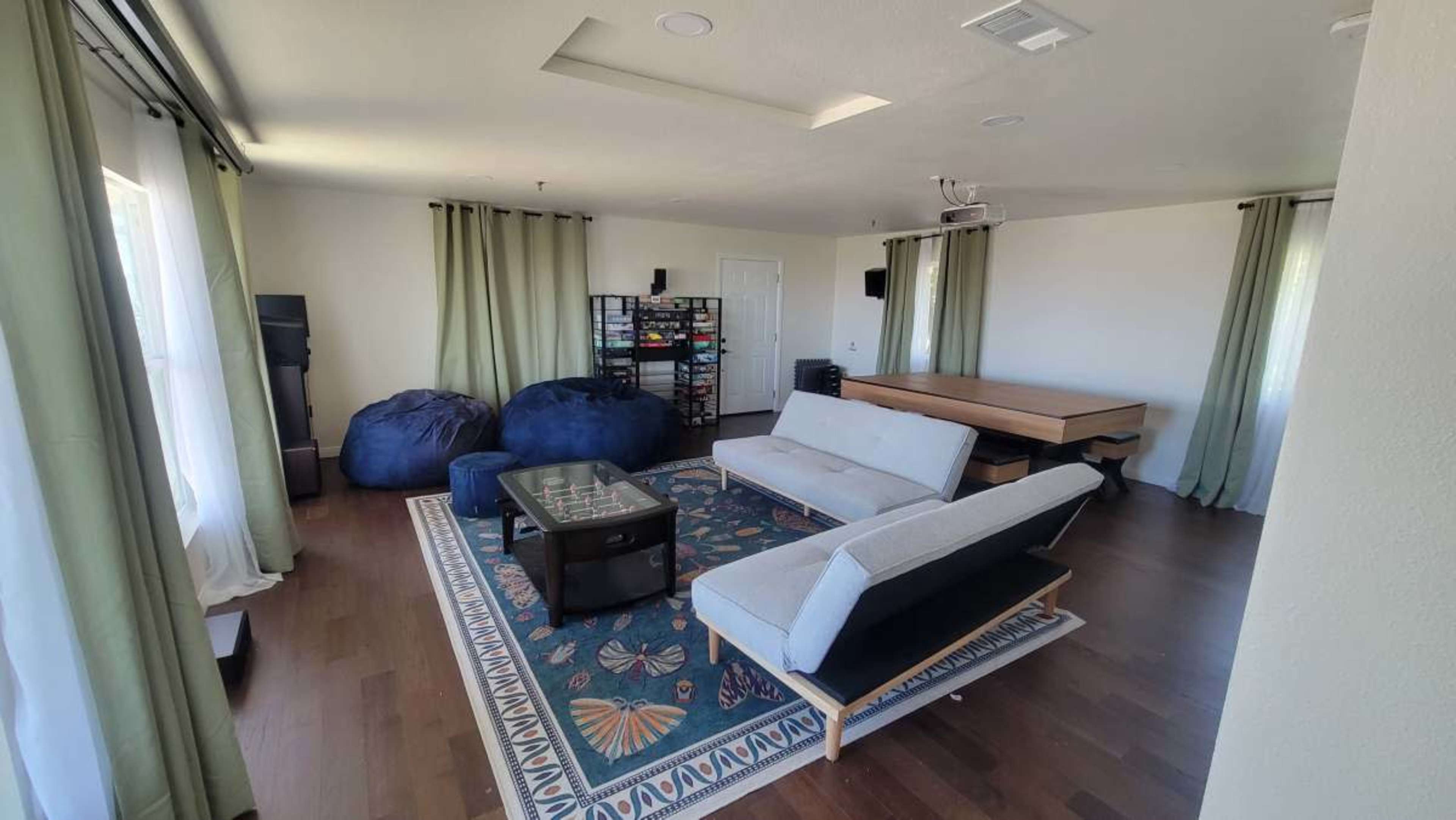 Lake Hughes - Private Ranch and 100+ Acres of Wilderness Image in , Lake Hughes, CA