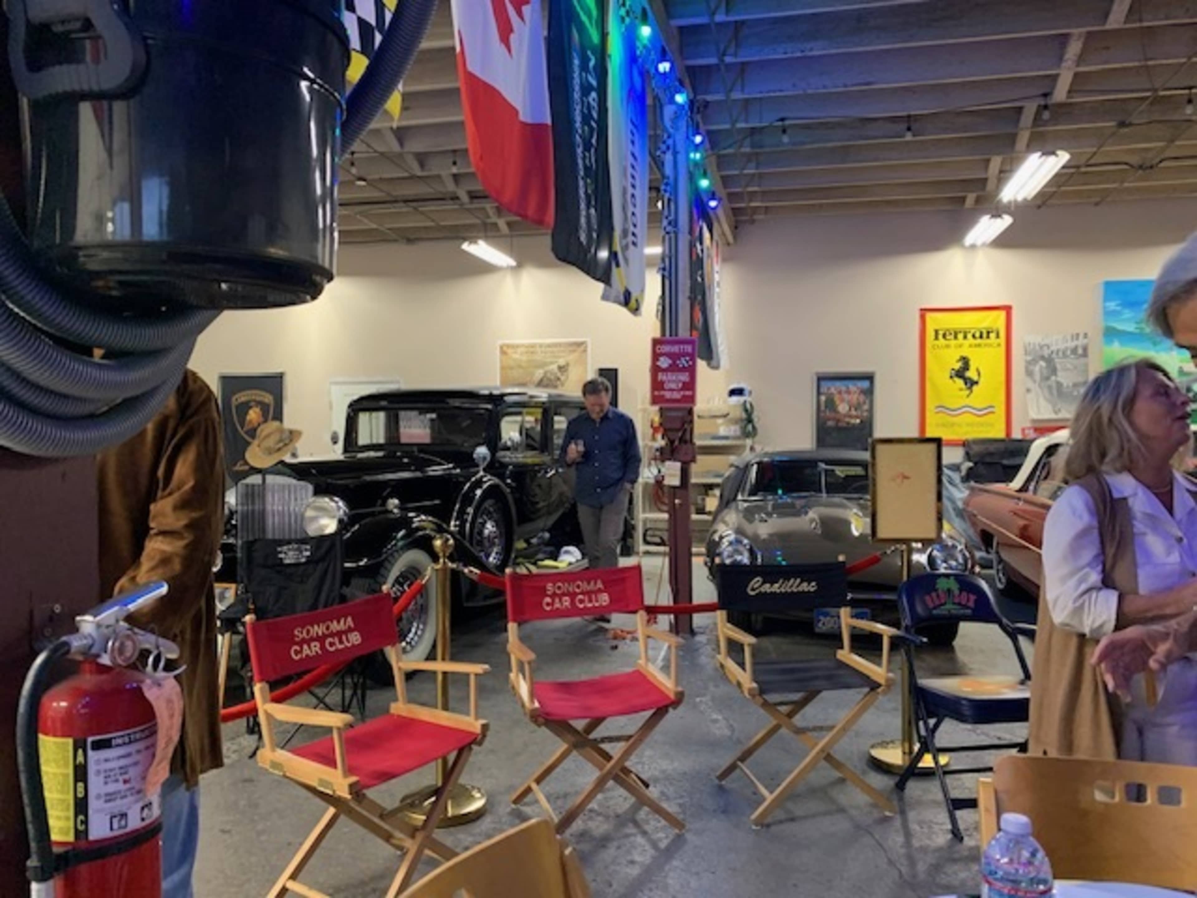 Two blocks from the Sonoma Square, perfect place to host your next birthday party or watch the game with close friends. Image in Sonoma, Sonoma, CA