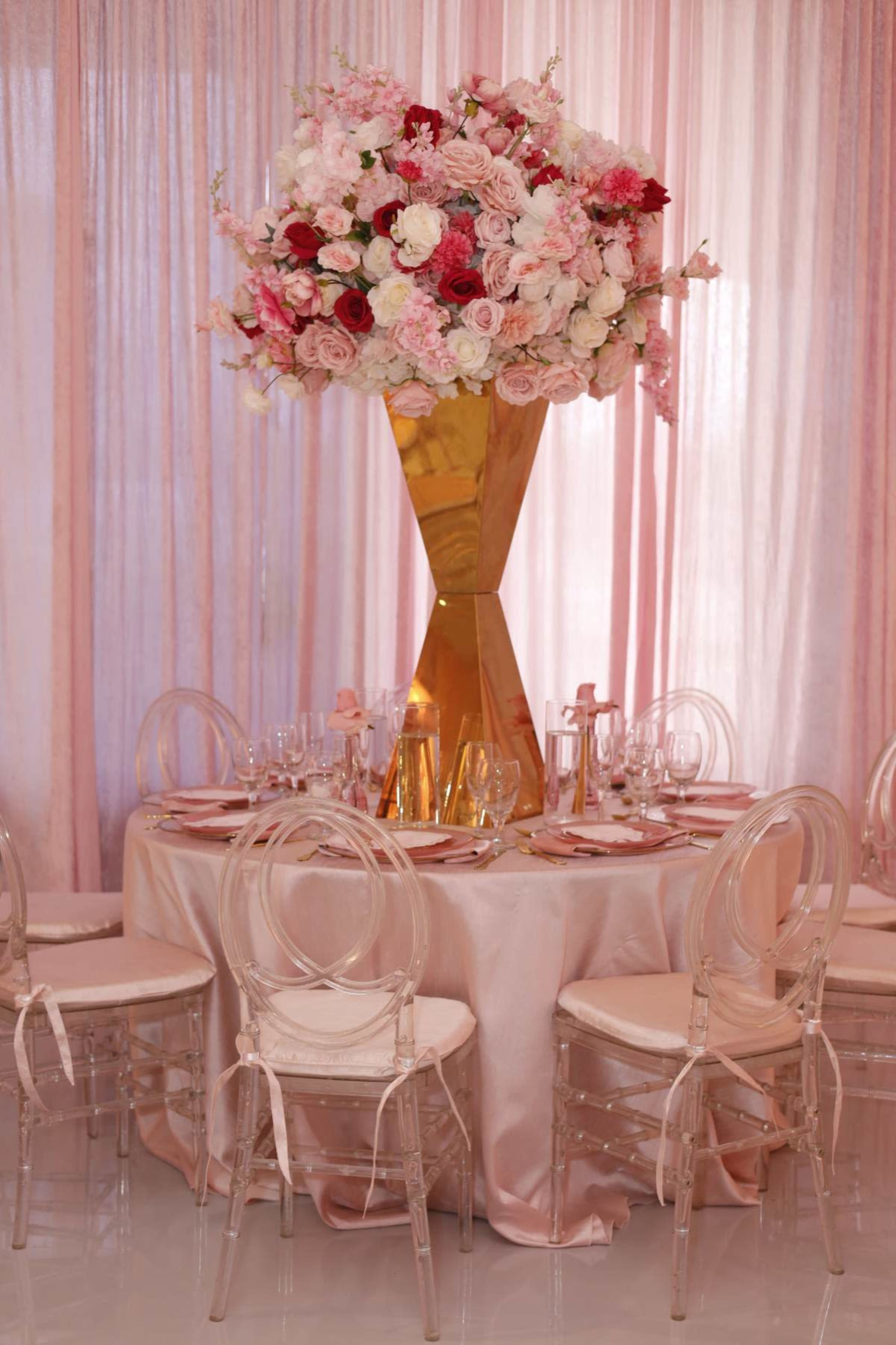 World Wide Stuido Space Image in Tamarac, TAMARAC, FL