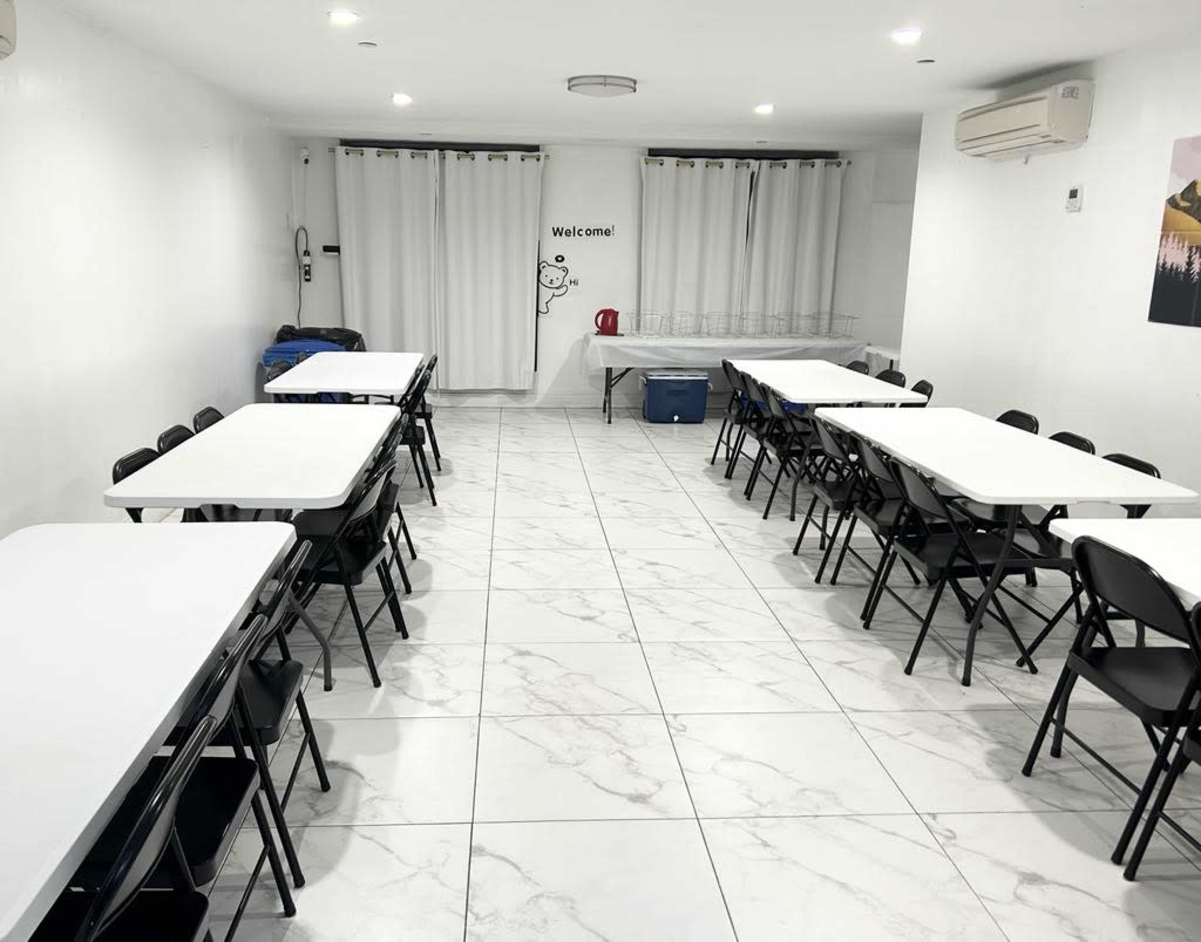 Intimate Venue in Heart of Corona Image in Corona, Corona, NY