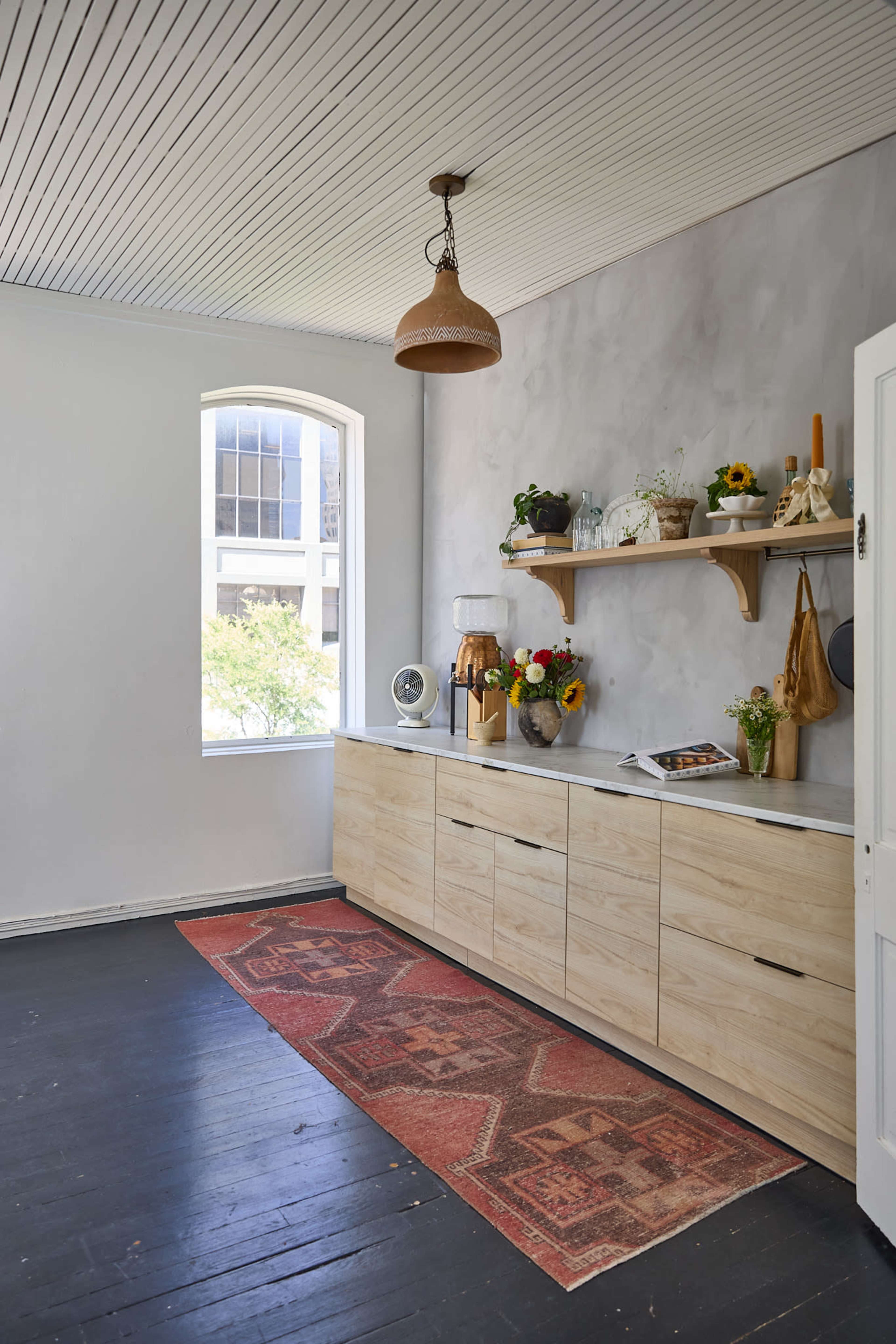 Downtown Studio Built in 1870 With Natural Light, Arched Windows, and Original Charm Image in Downtown Austin, Austin, TX