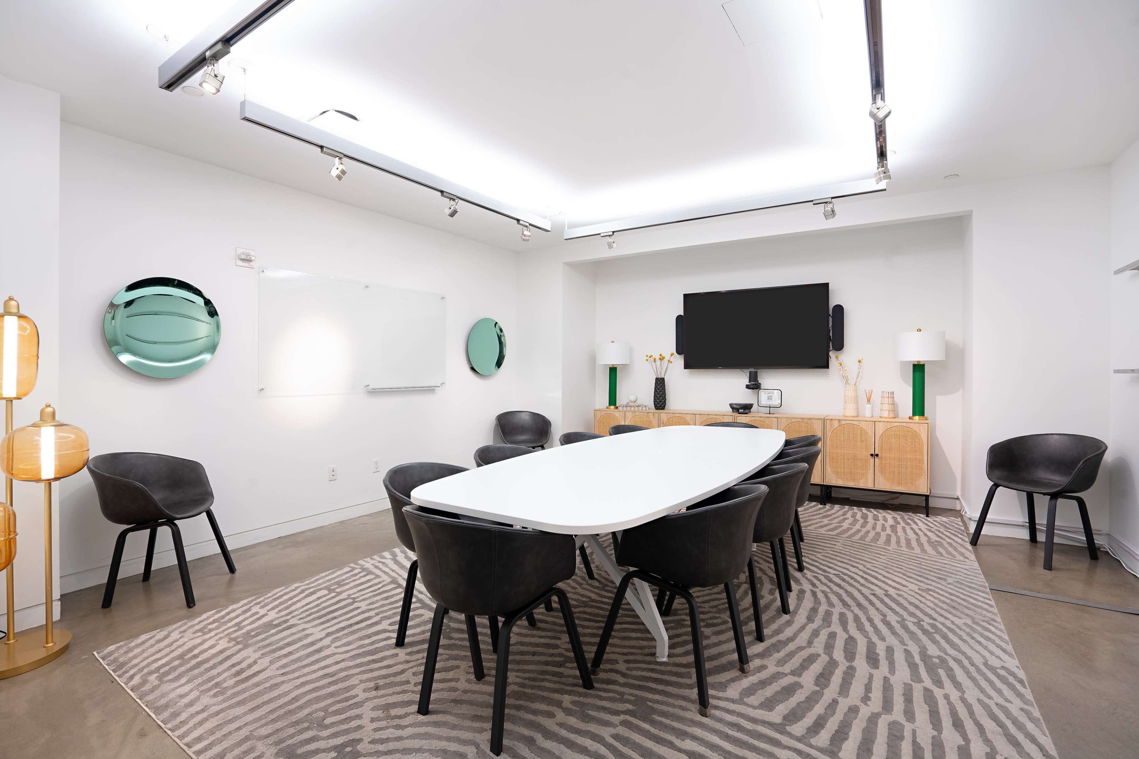 The Circle -  Creative Conference Room with TV & Whiteboard Wall Image in Midtown Manhattan, New York, NY
