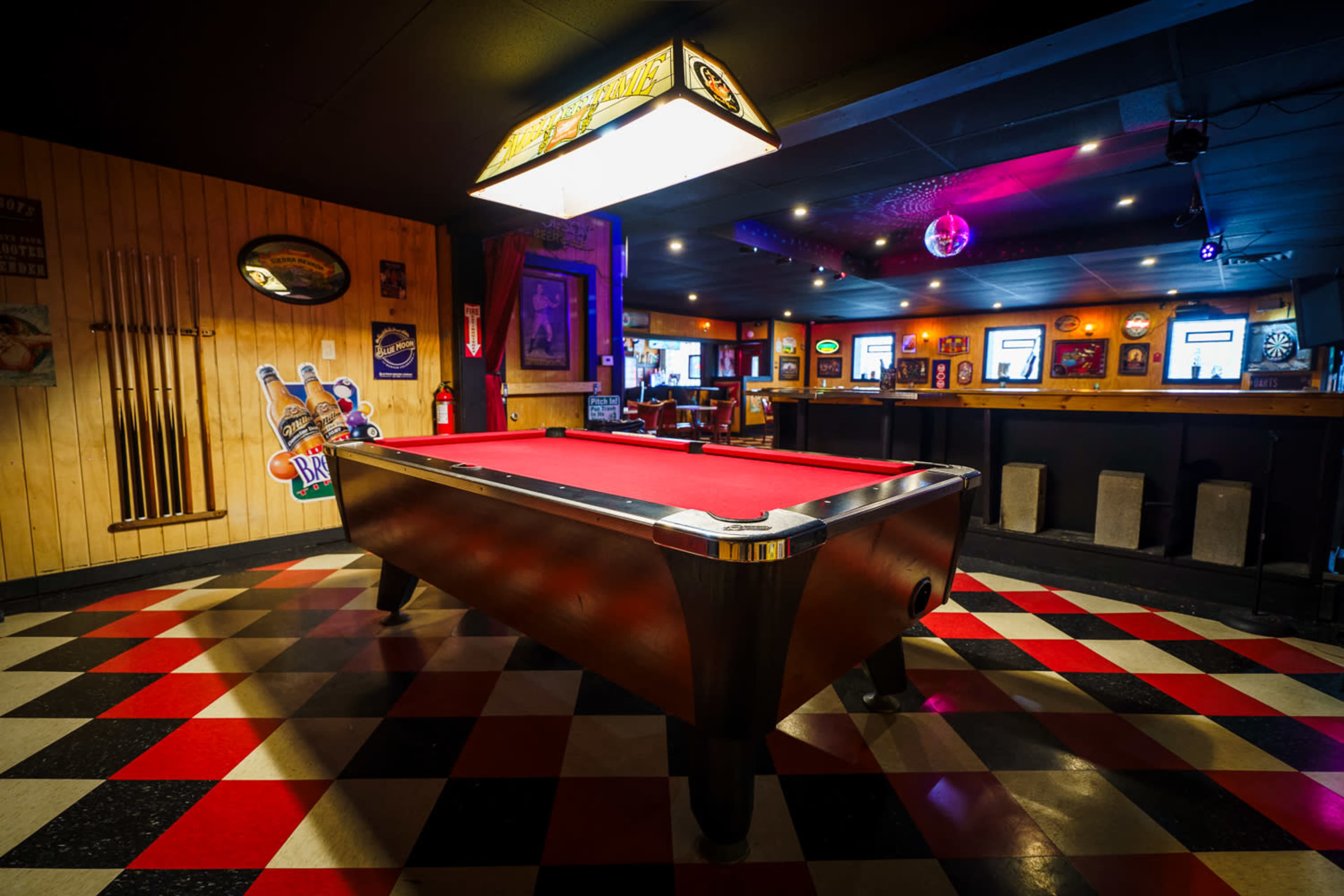 Neighborhood Bar with Live Music Image in Clark - Fulton, Cleveland, OH