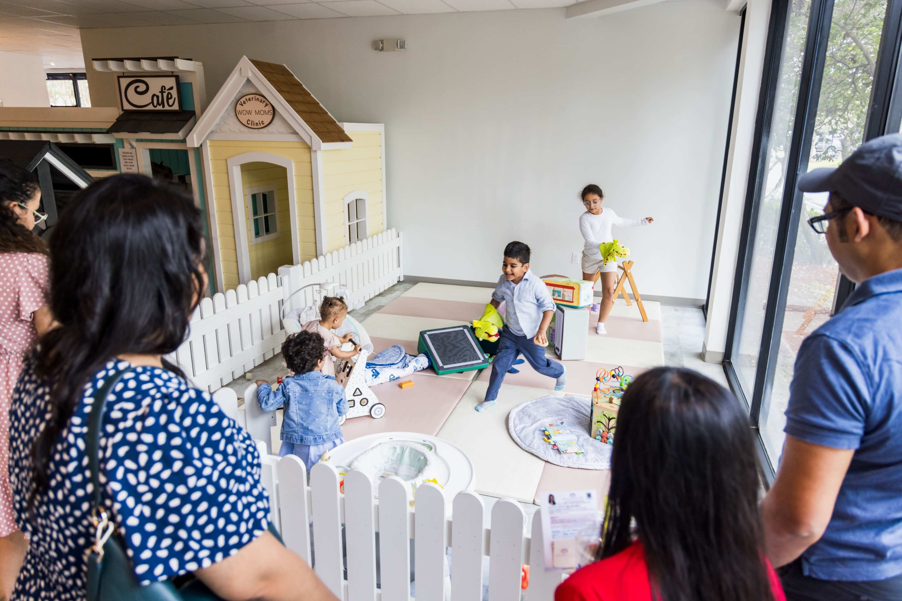 Full 5,000 sq ft Indoor Family Venue with Café, Play Zone, STEM & Dance Rooms Image in University Drive, Coral Springs, FL