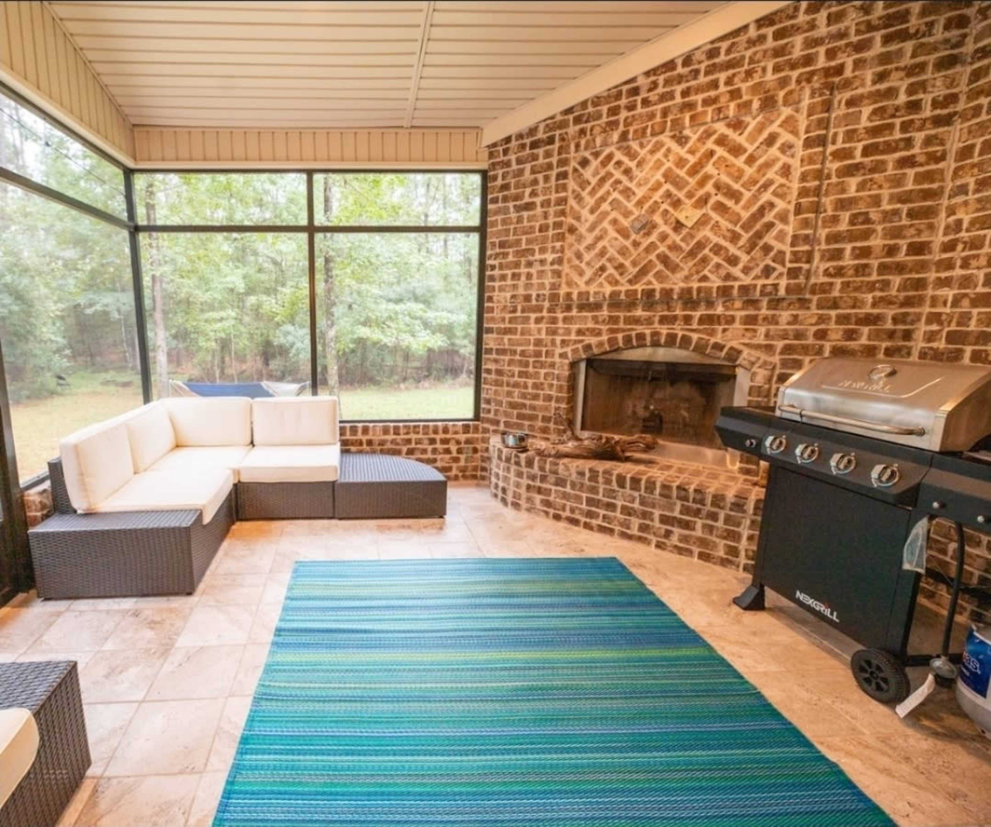 Serene Wooded Lodge for Retreats & Productions Image in , Richmond Hill, GA