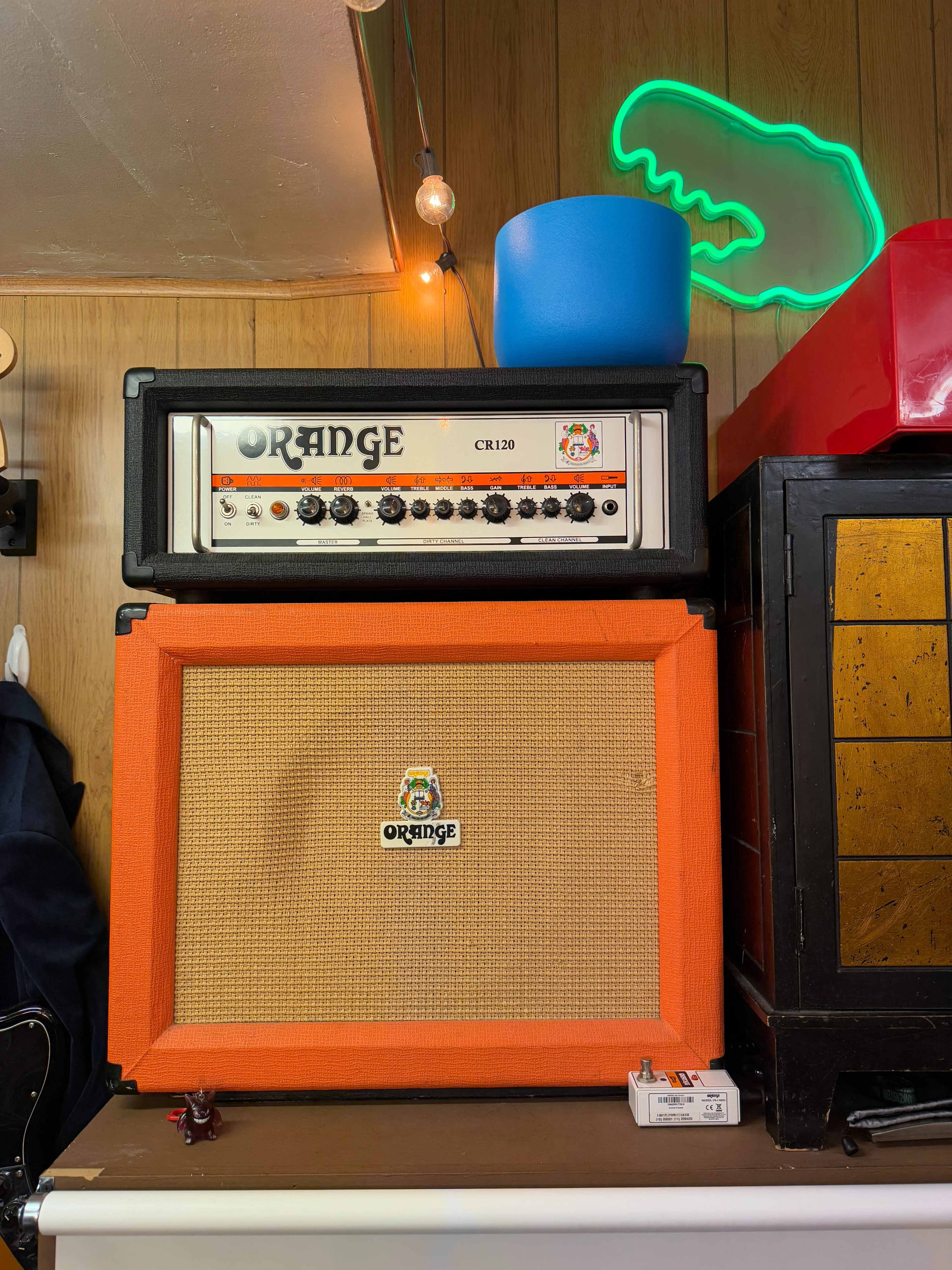 Cozy Suburban Studio Image in Magnolia Park, Burbank, CA