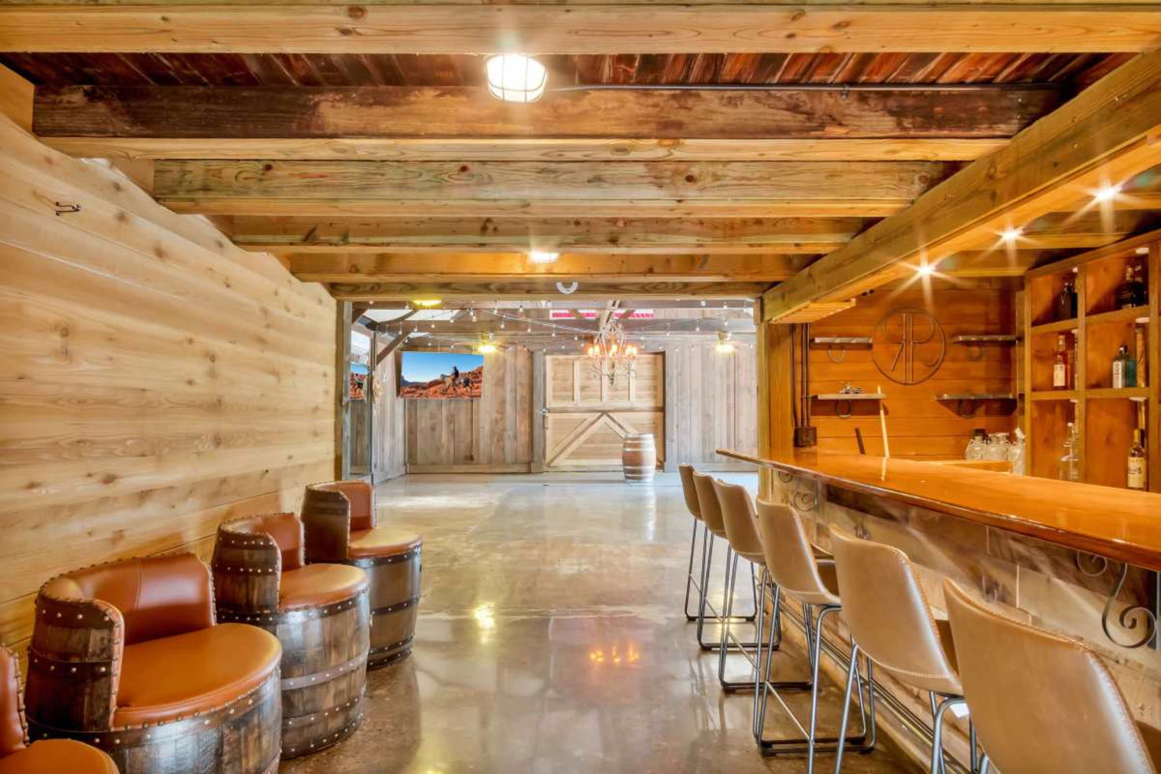 Unlock your creativity in Tustin’s rustic barn—where high ceilings, vintage charm, and endless possibilities collide! Image in Tustin, Turstin, CA