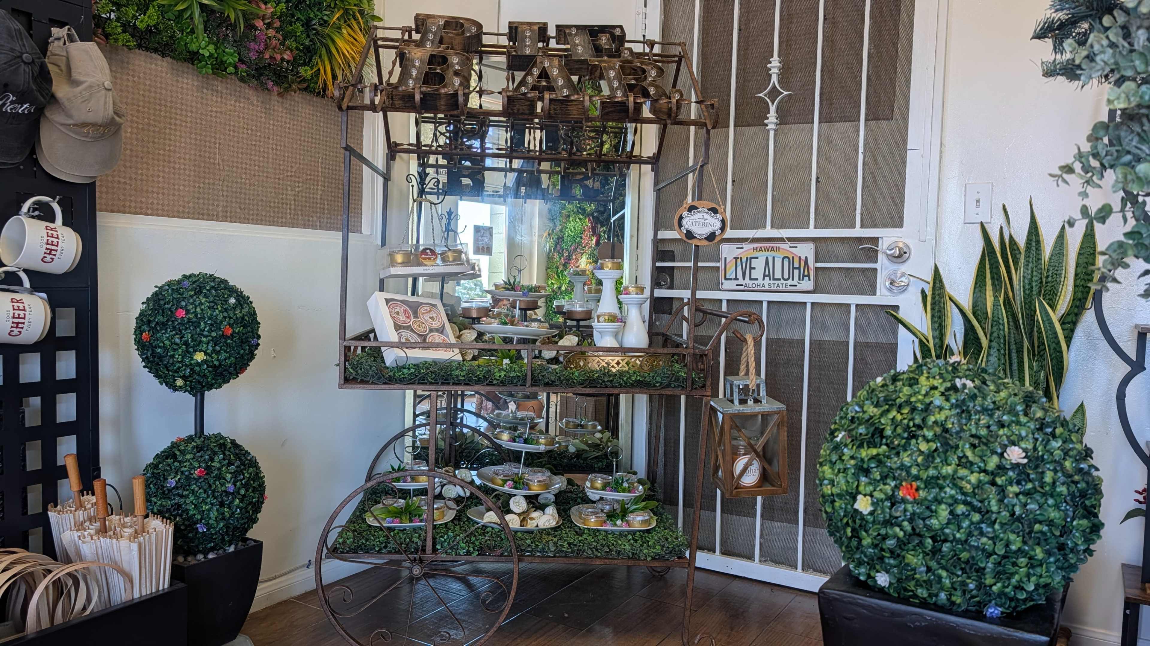 Private Tropical Country Patio with Indoor Lounge & Dessert Bar Image in , Wahiawa, Hawaii, HI