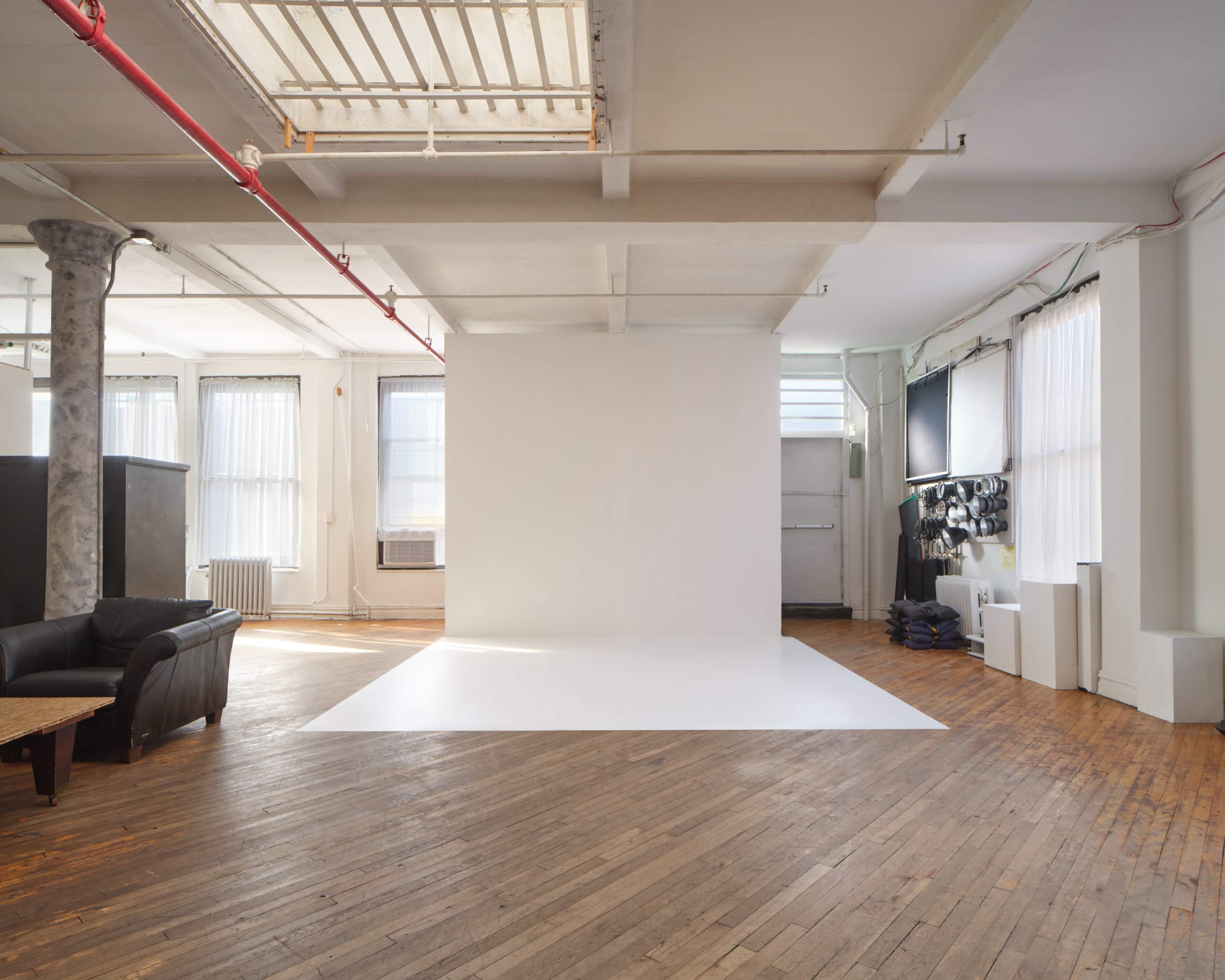 Still Moving Studio Image in Midtown Manhattan, New York, NY